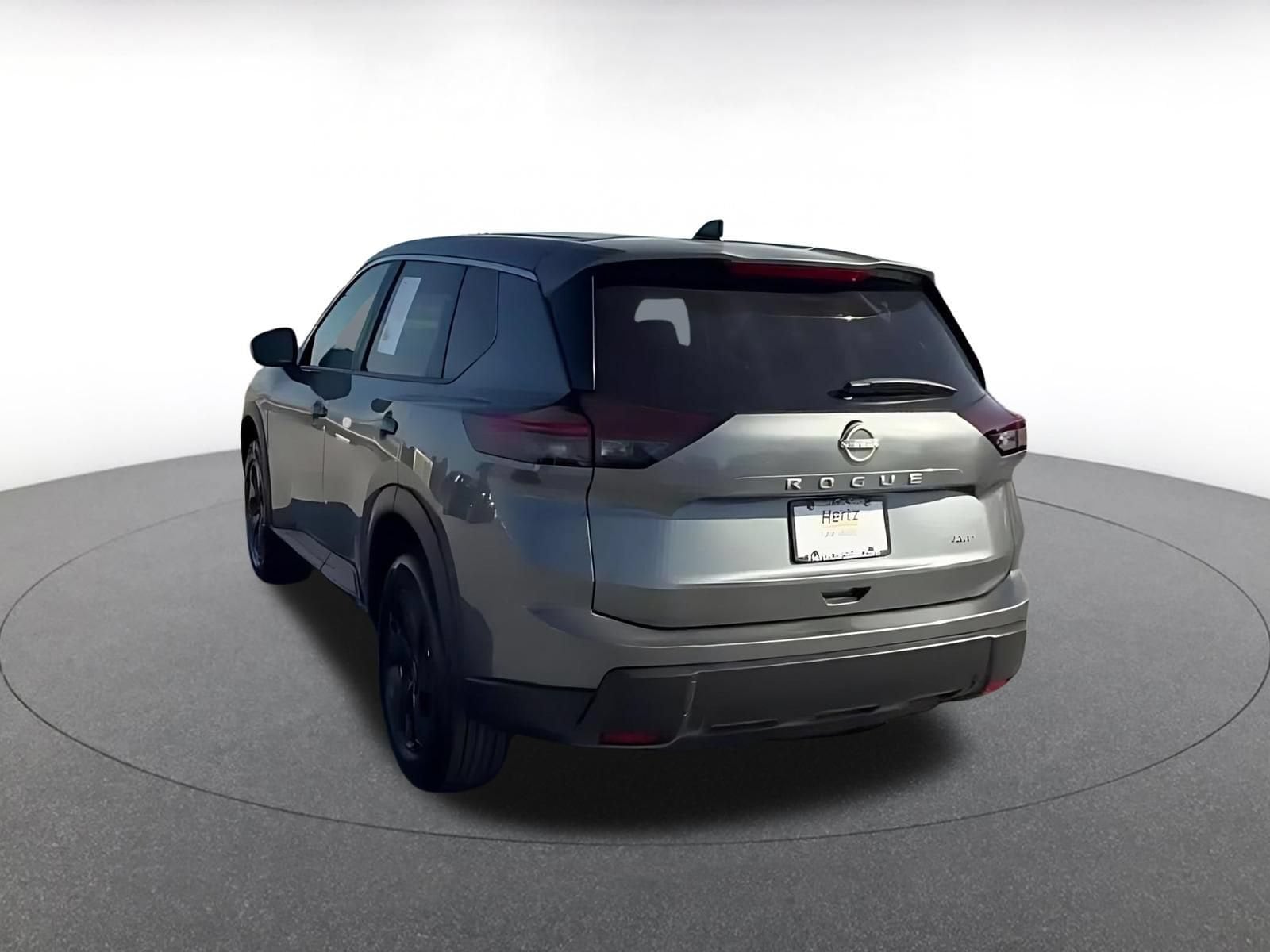 Thumbnail: 2026 Nissan Rogue - 10