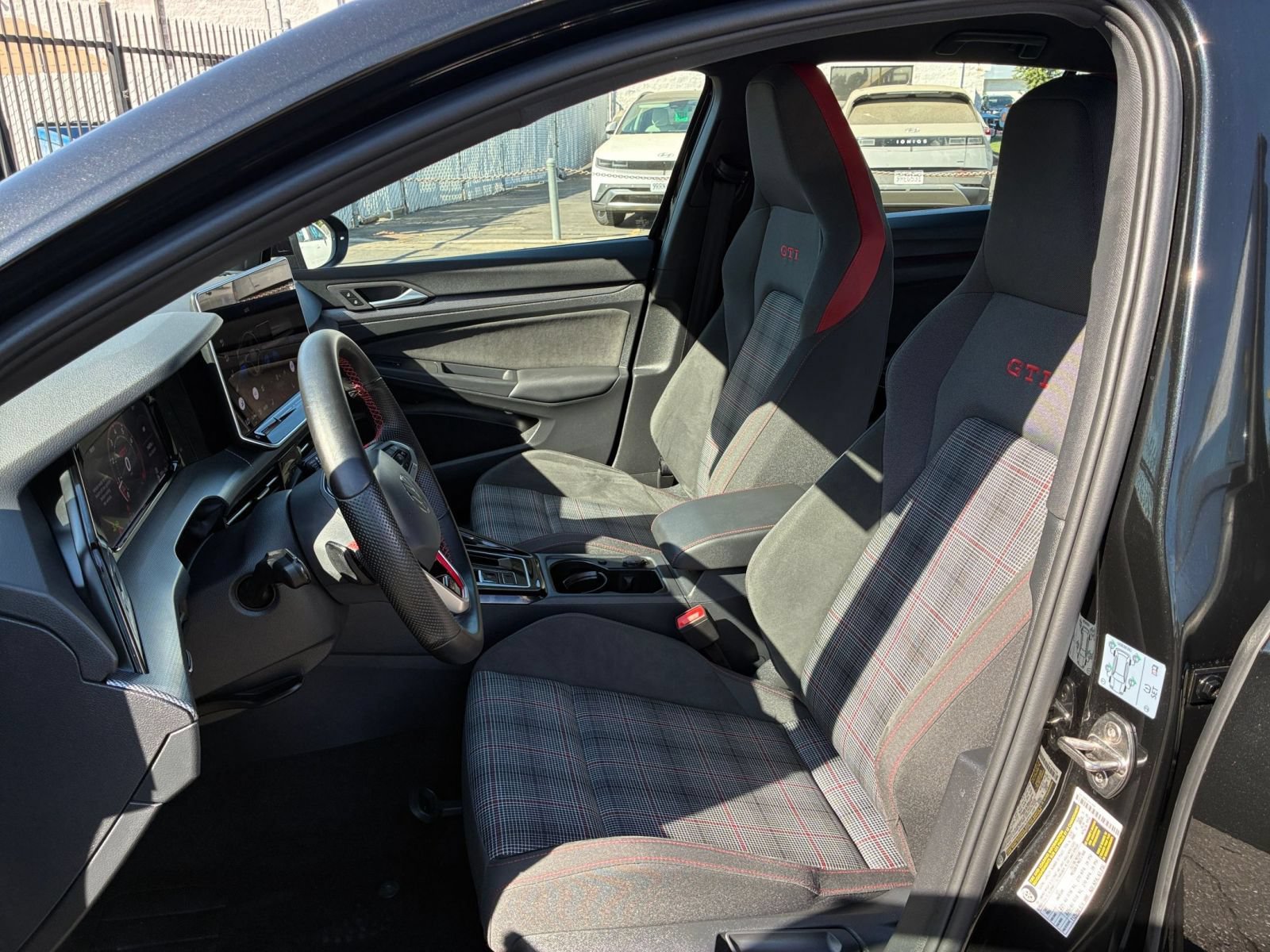 Thumbnail: 2026 Volkswagen Golf - 24