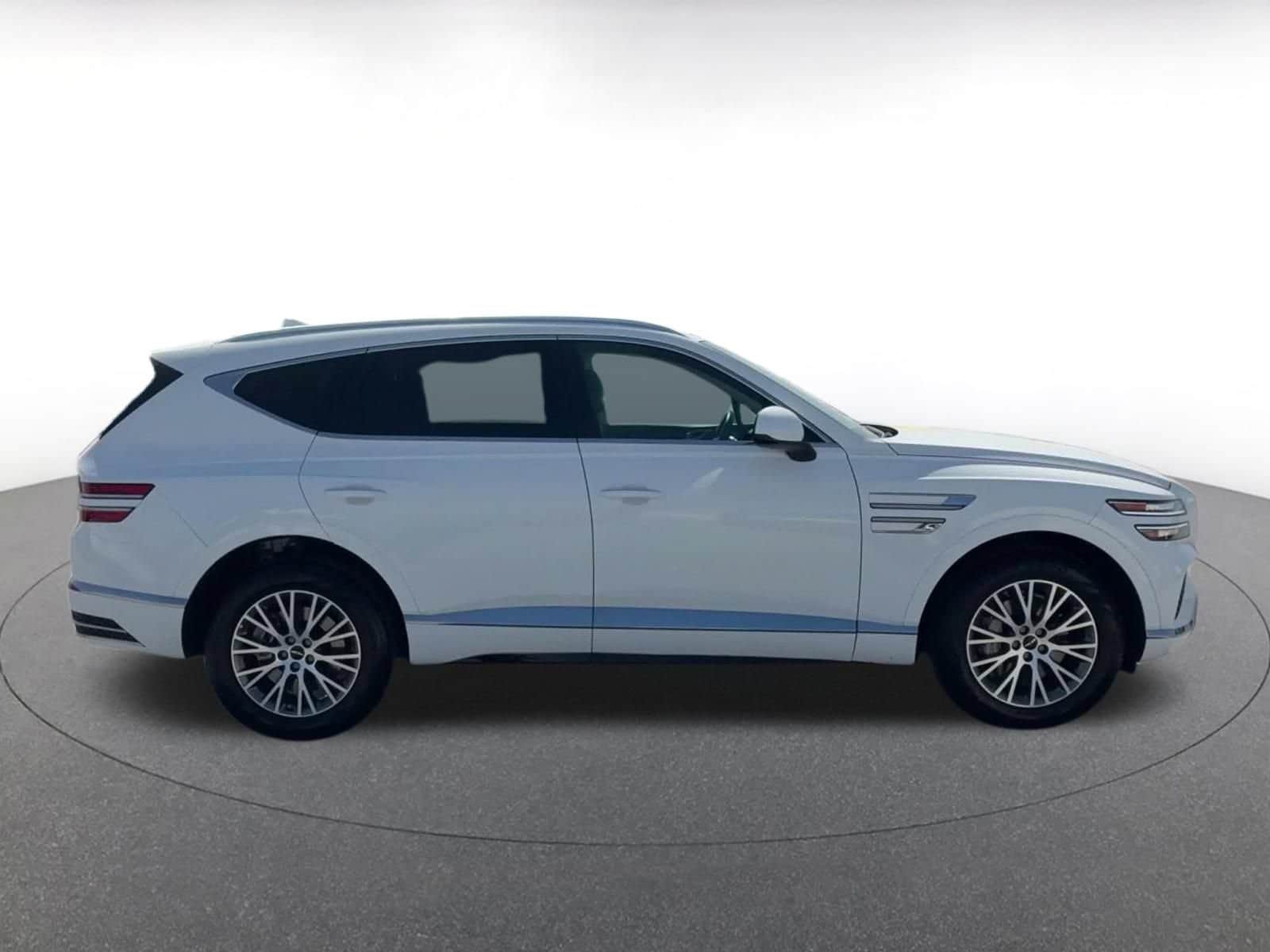 Thumbnail: 2026 Genesis GV80 - 15
