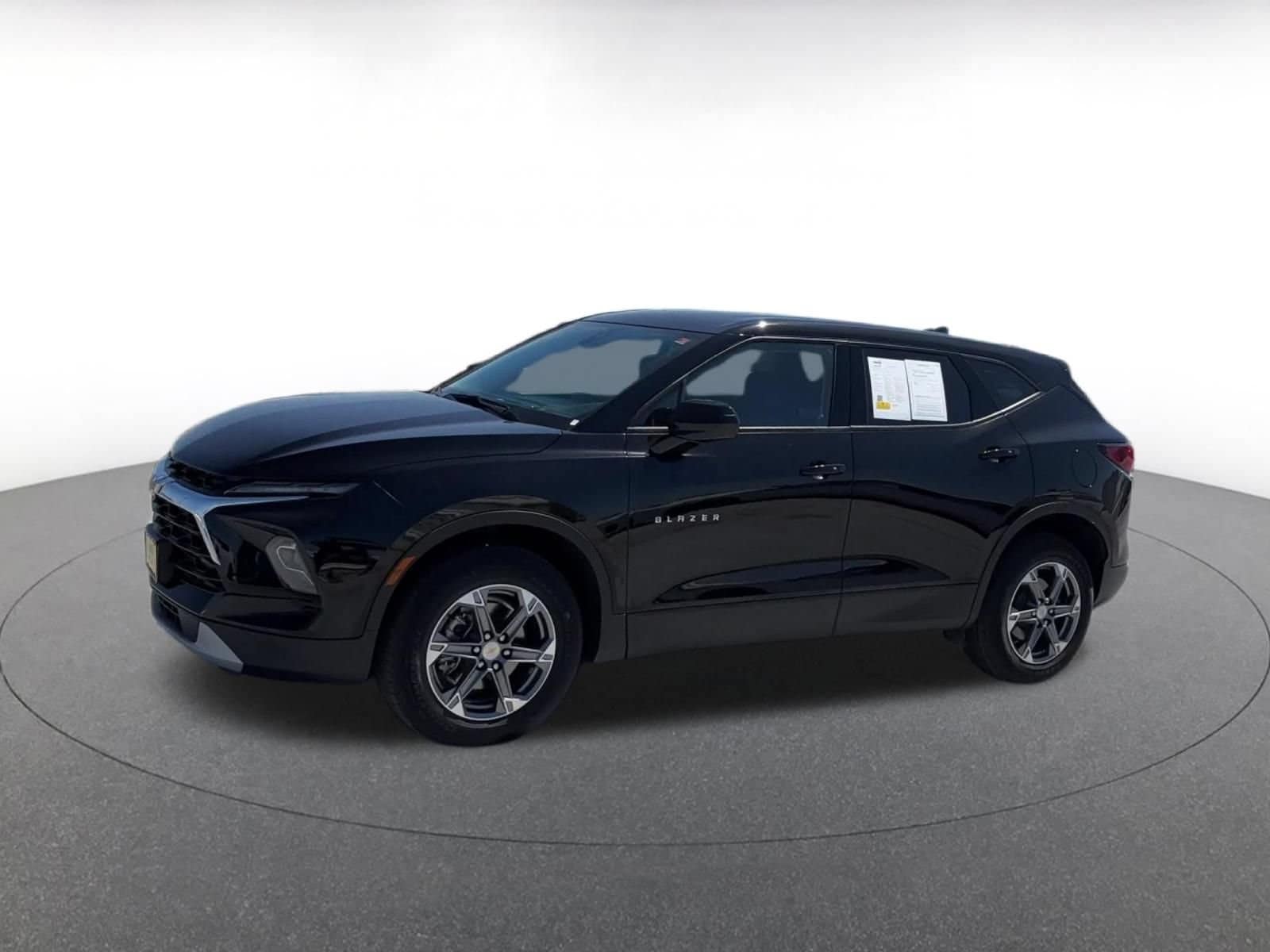 Thumbnail: 2026 Chevrolet Blazer - 7