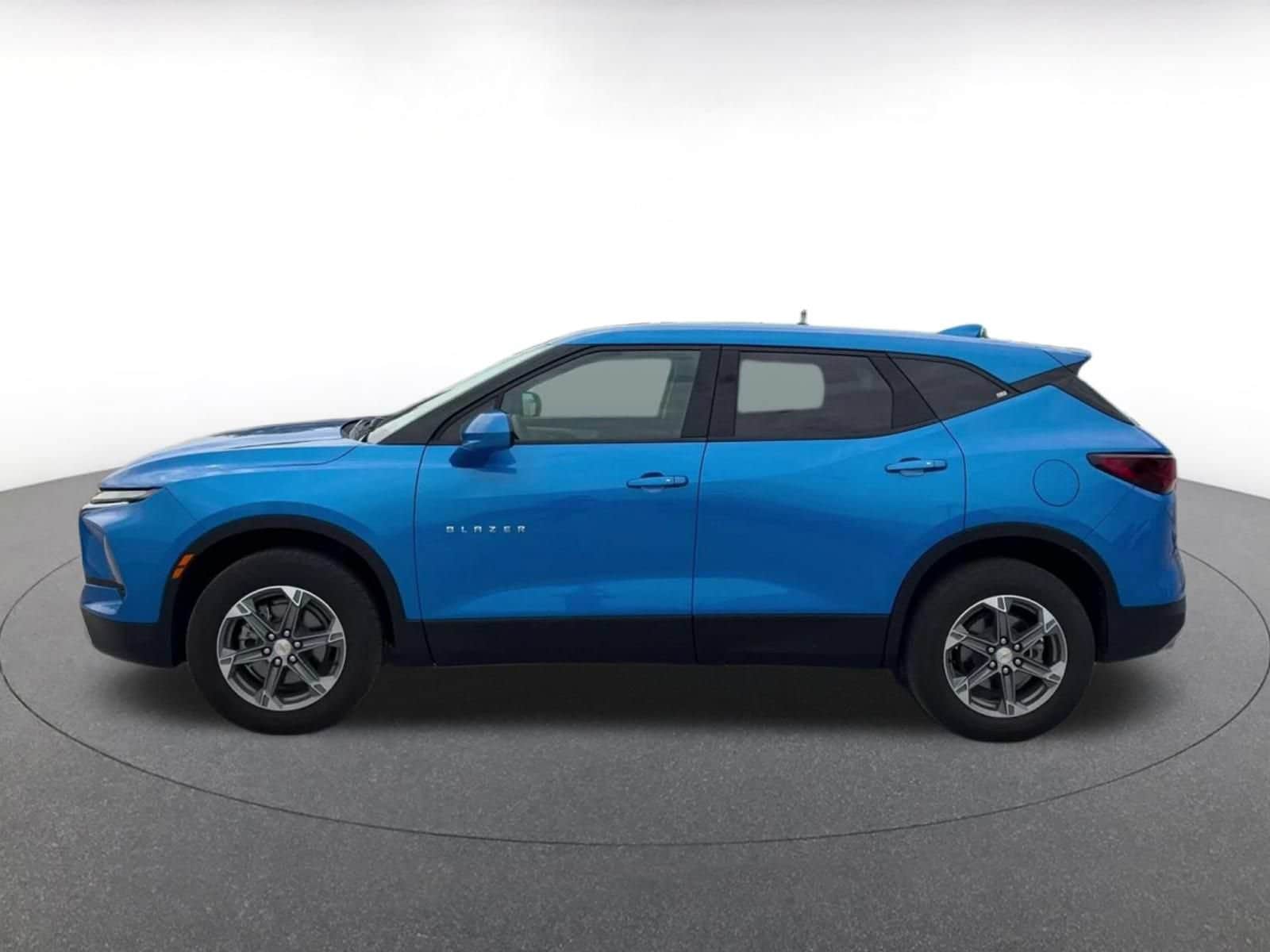Thumbnail: 2026 Chevrolet Blazer - 8