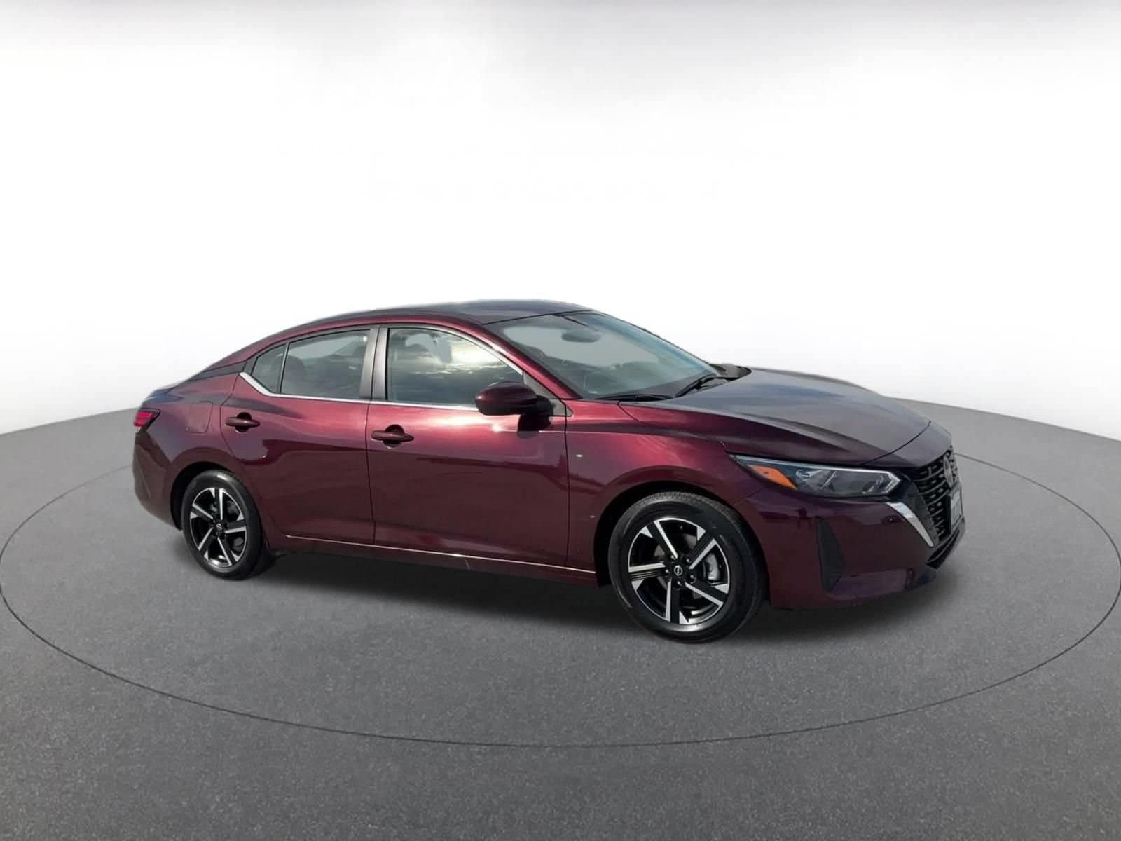 Thumbnail: 2025 Nissan Sentra - 2