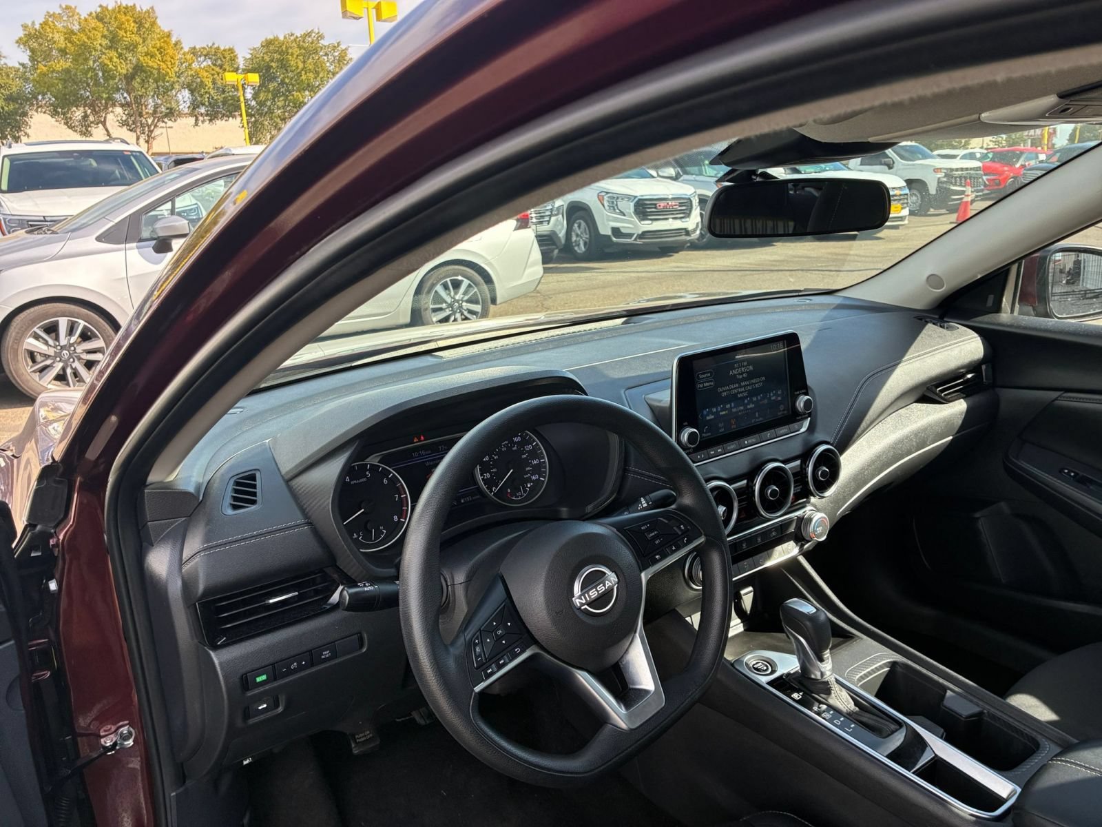 Thumbnail: 2025 Nissan Sentra - 31