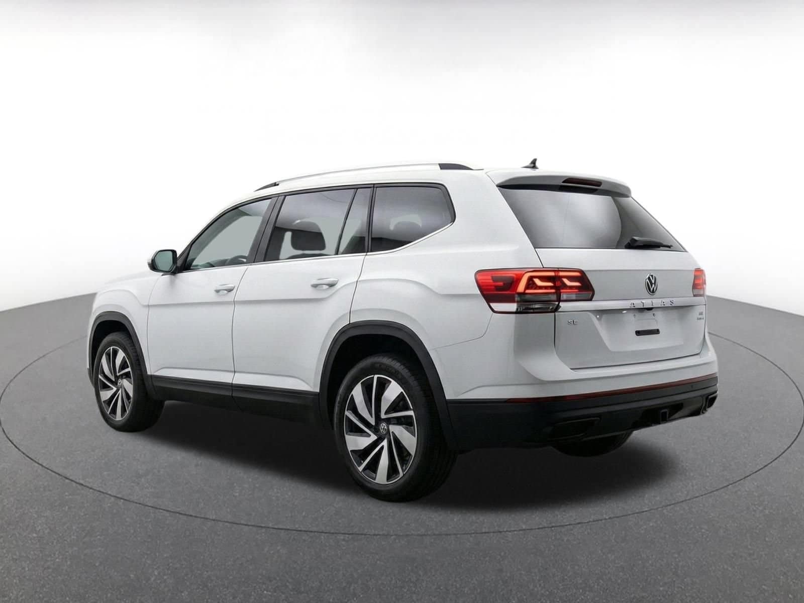 Thumbnail: 2026 Volkswagen Atlas - 6