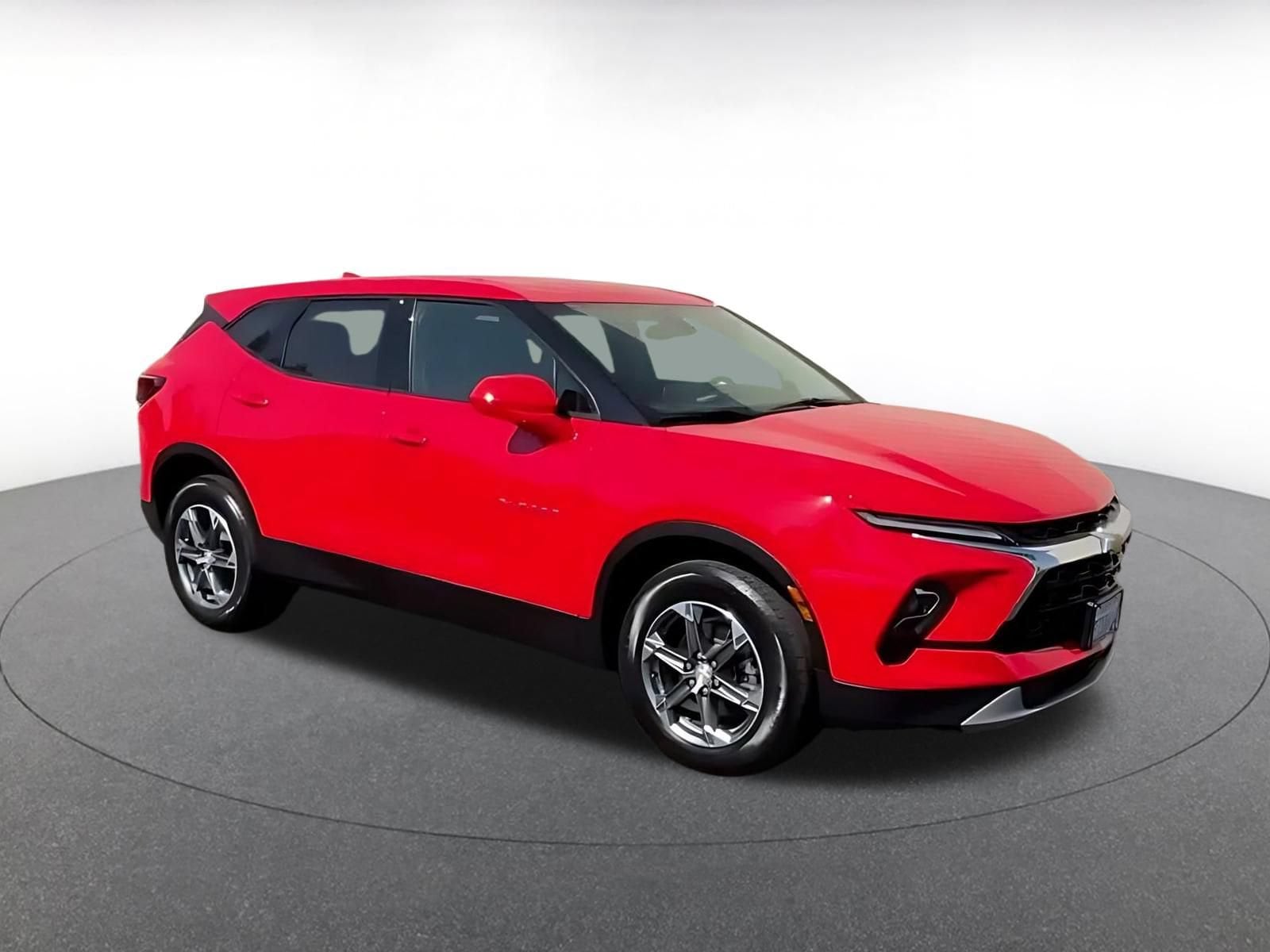 Thumbnail: 2025 Chevrolet Blazer - 2
