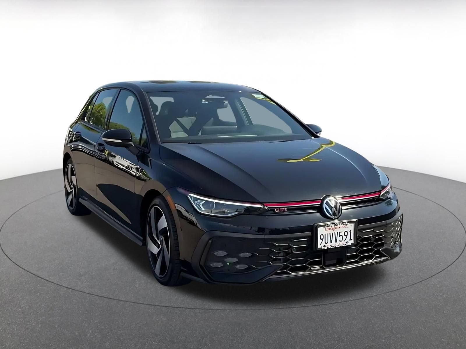 Thumbnail: 2026 Volkswagen Golf - 3