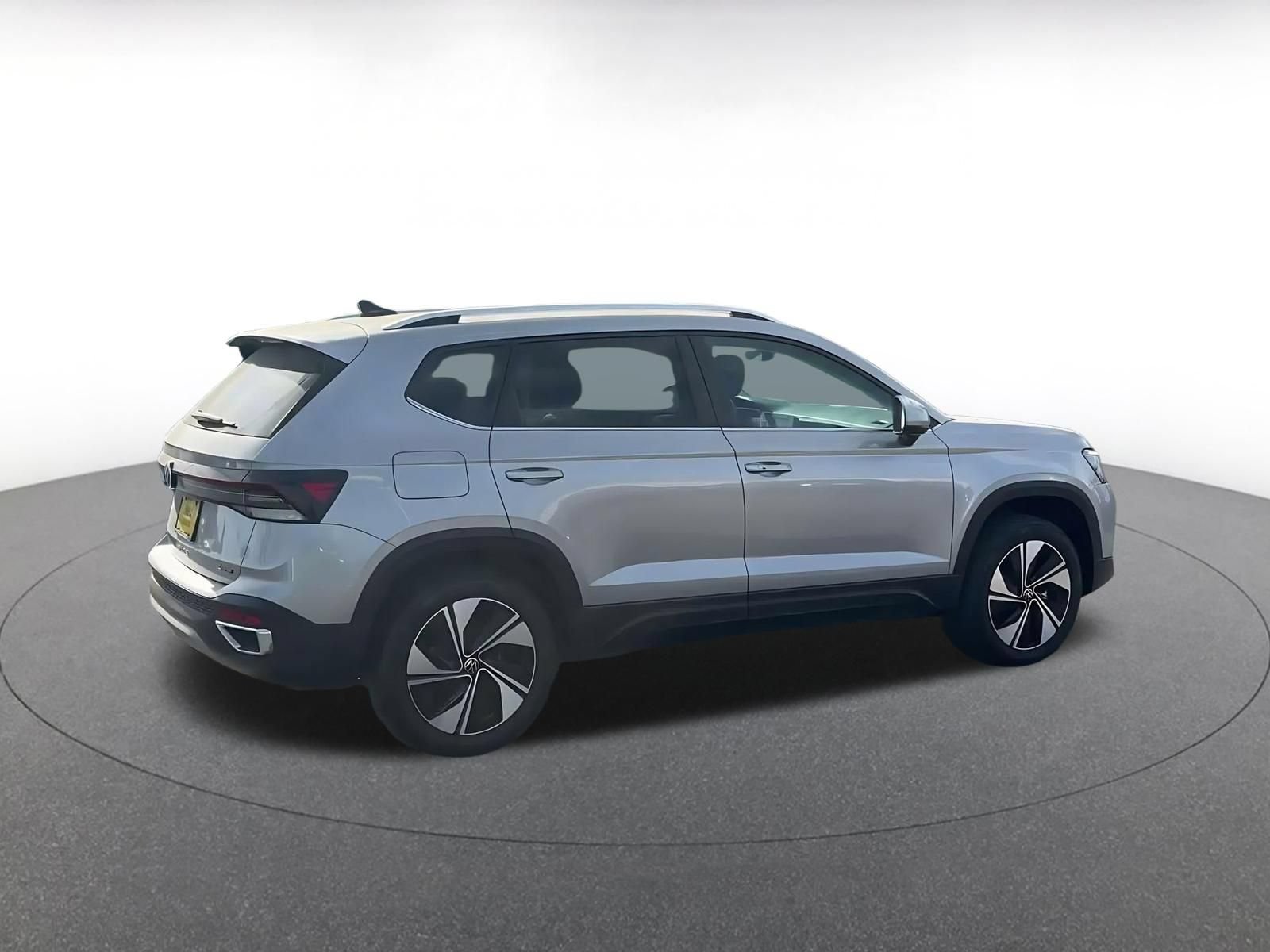 Thumbnail: 2026 Volkswagen Taos - 14