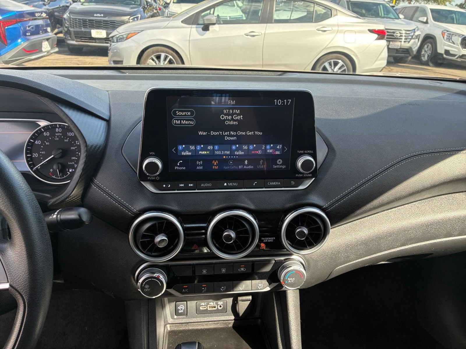 Thumbnail: 2025 Nissan Sentra - 16