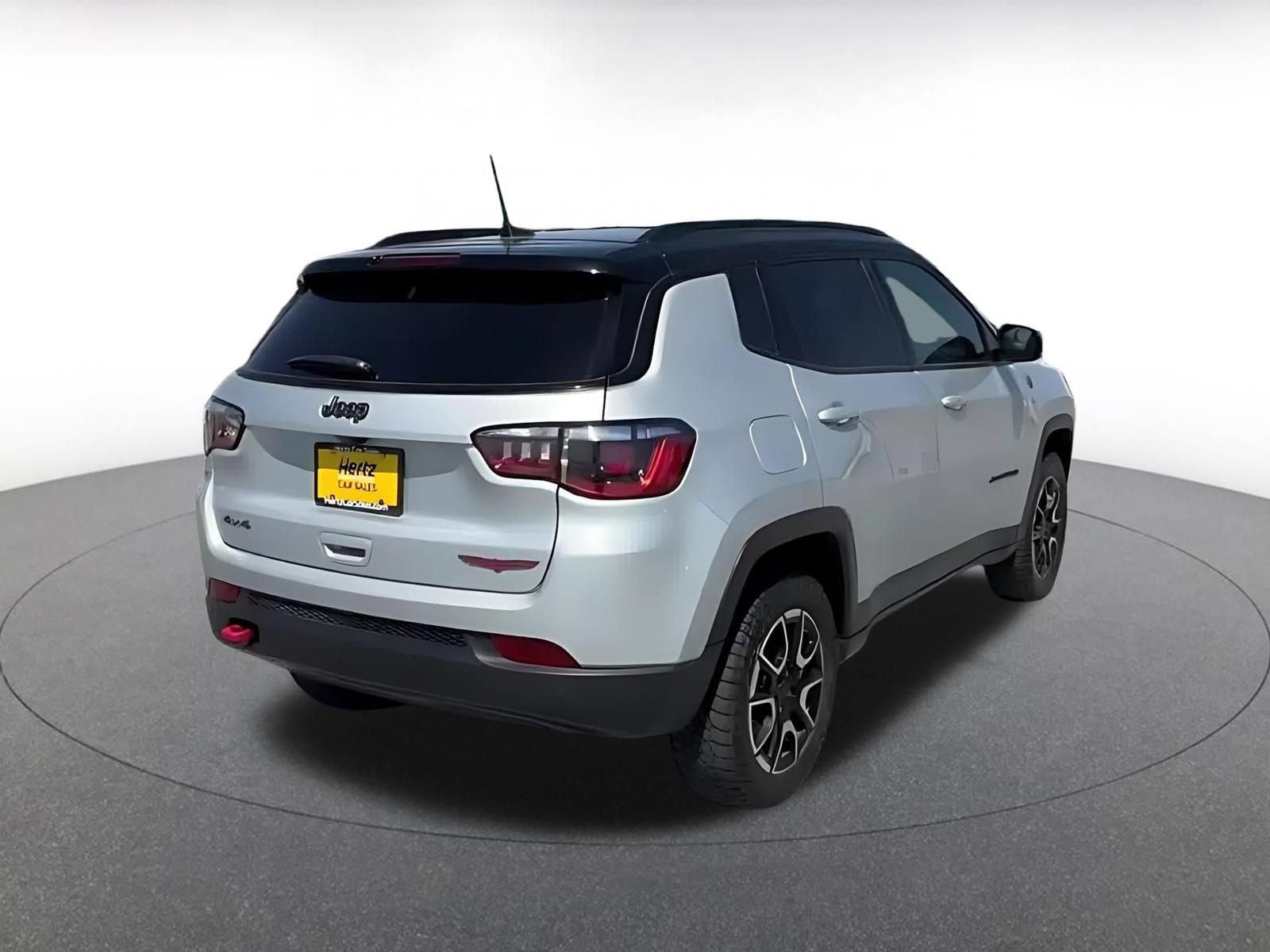 Thumbnail: 2025 Jeep Compass - 14