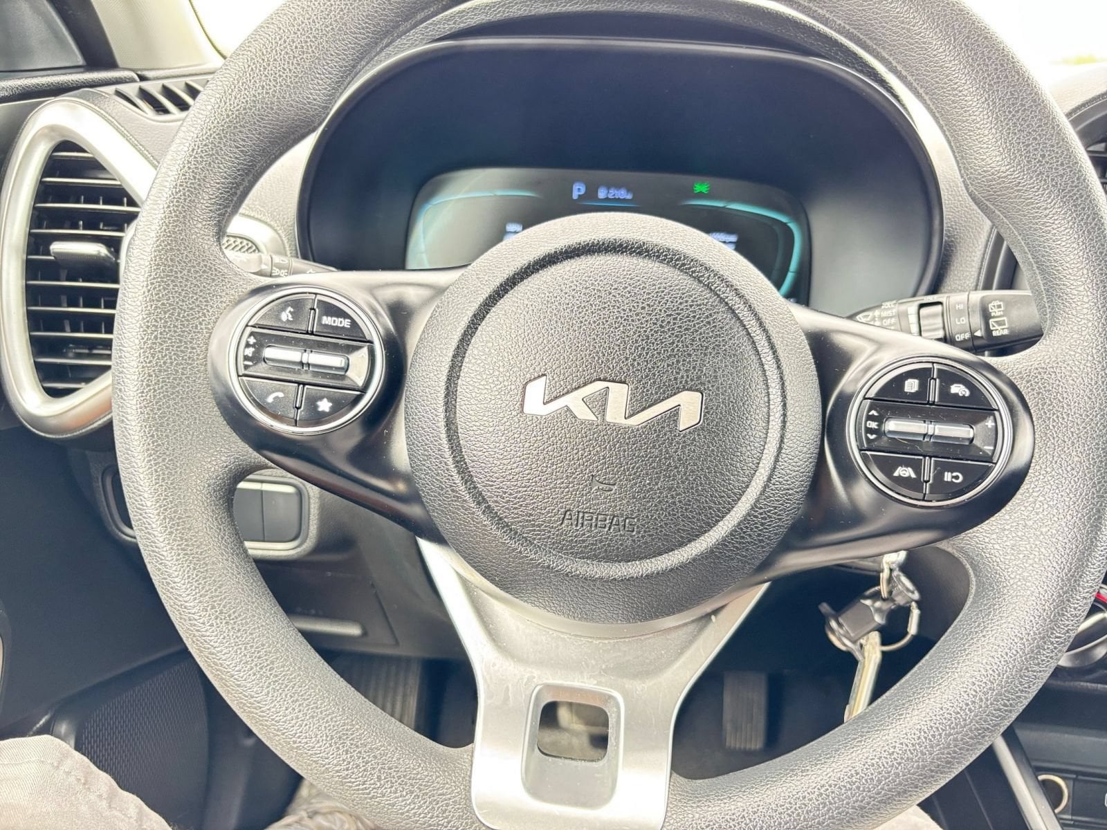 Thumbnail: 2025 Kia Soul - 25