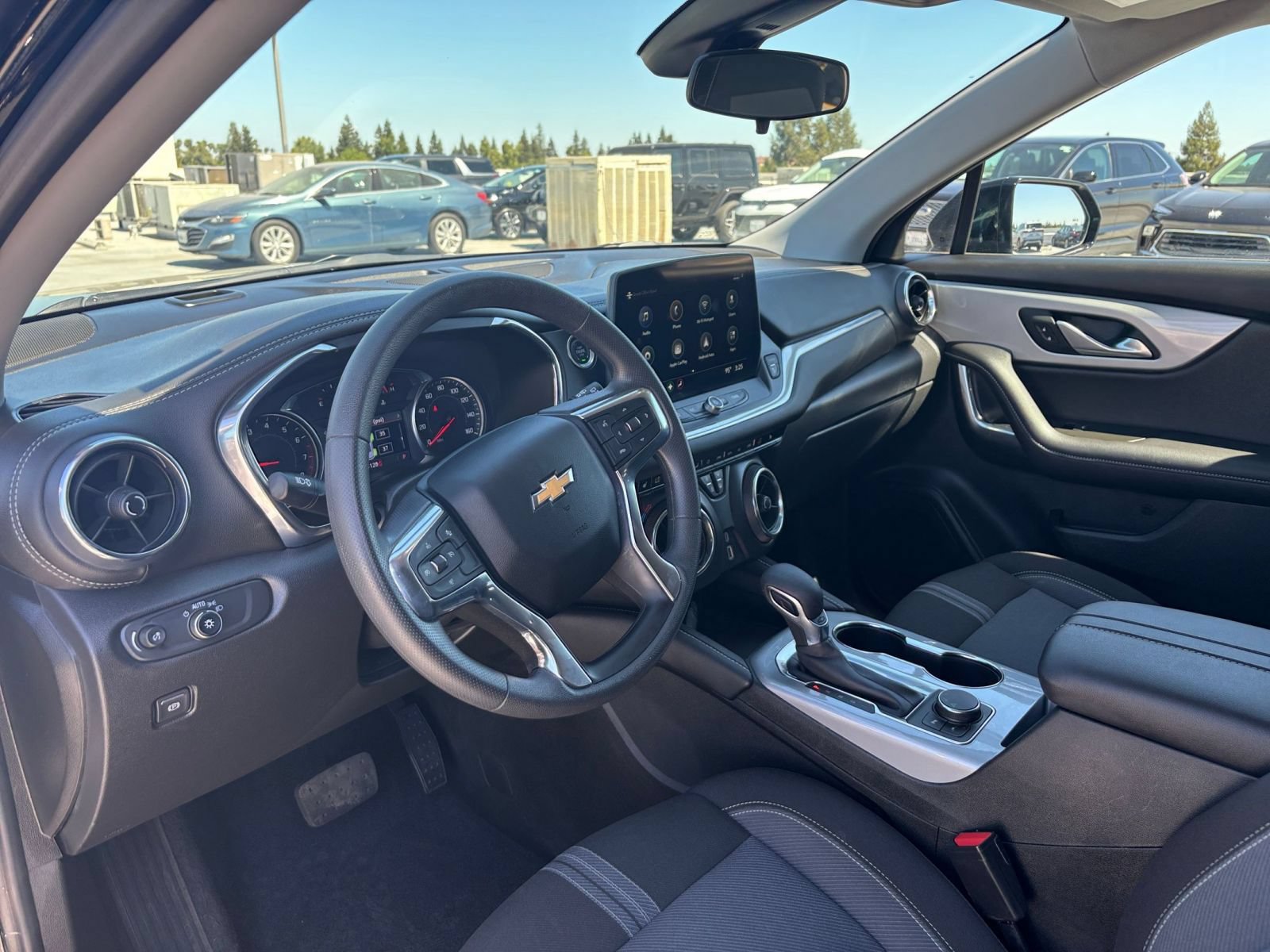 Thumbnail: 2026 Chevrolet Blazer - 34