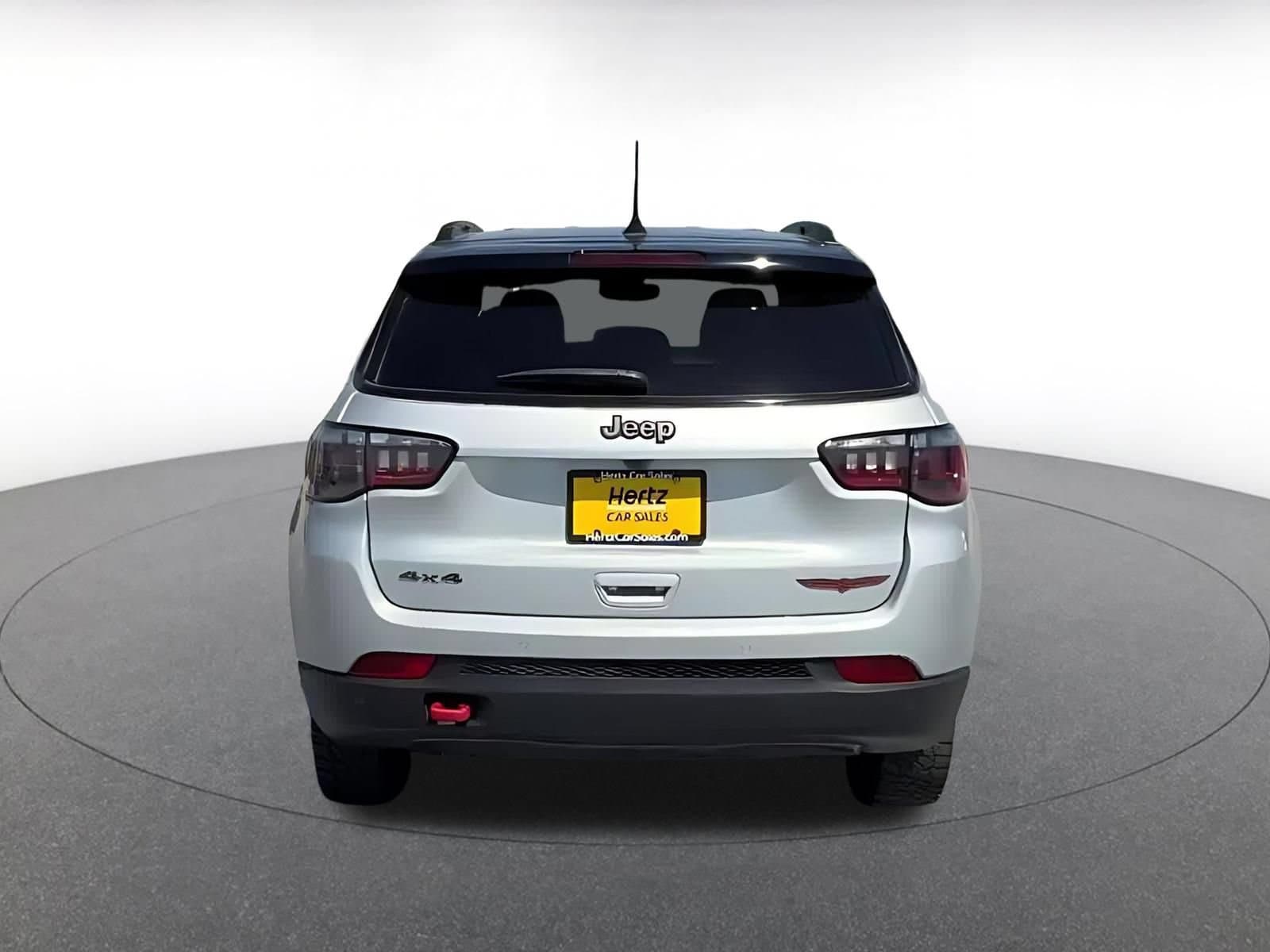 Thumbnail: 2025 Jeep Compass - 9
