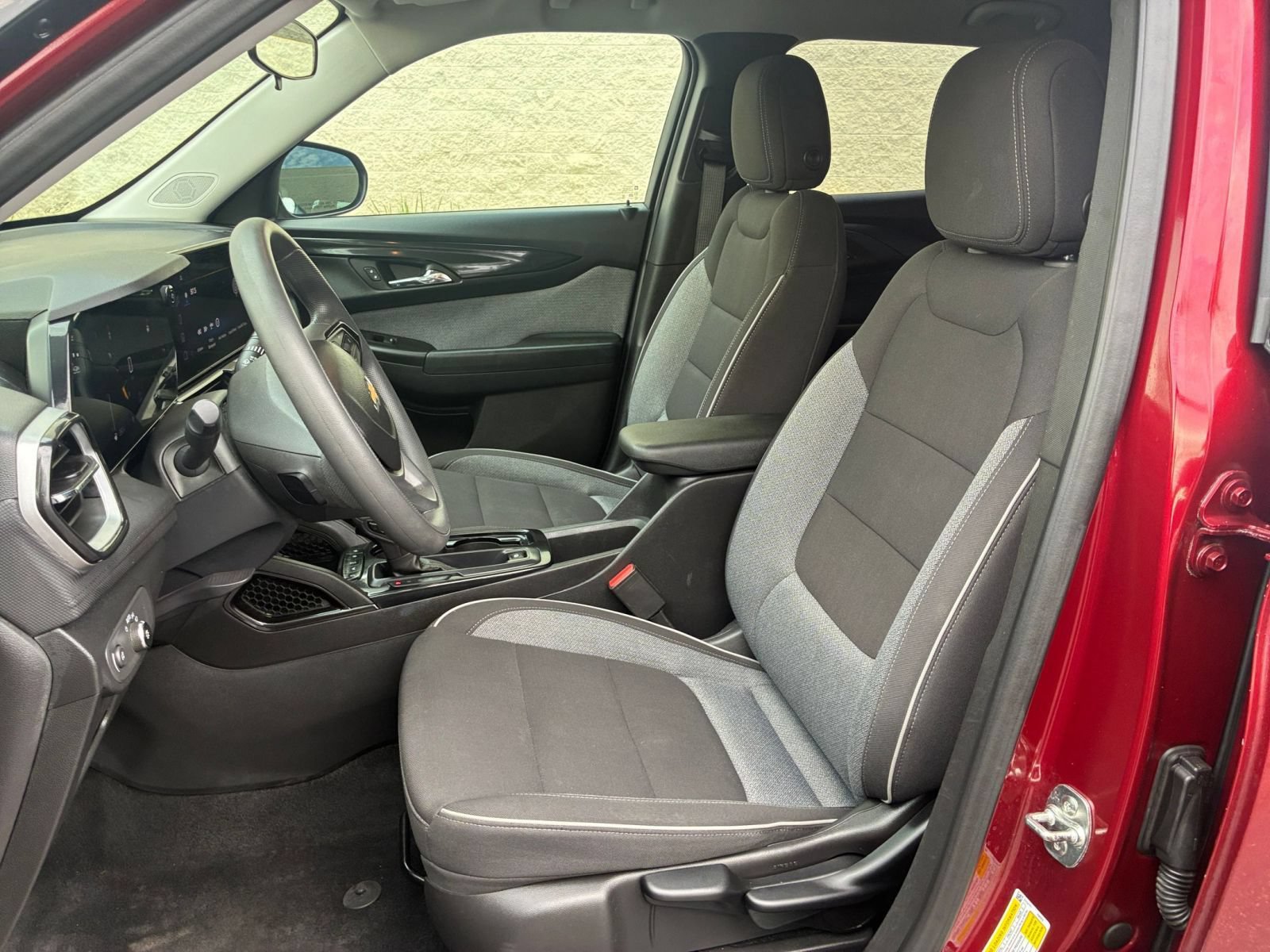Thumbnail: 2025 Chevrolet TrailBlazer - 25