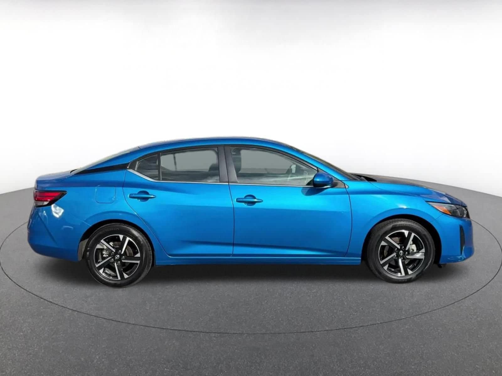 Thumbnail: 2025 Nissan Sentra - 15