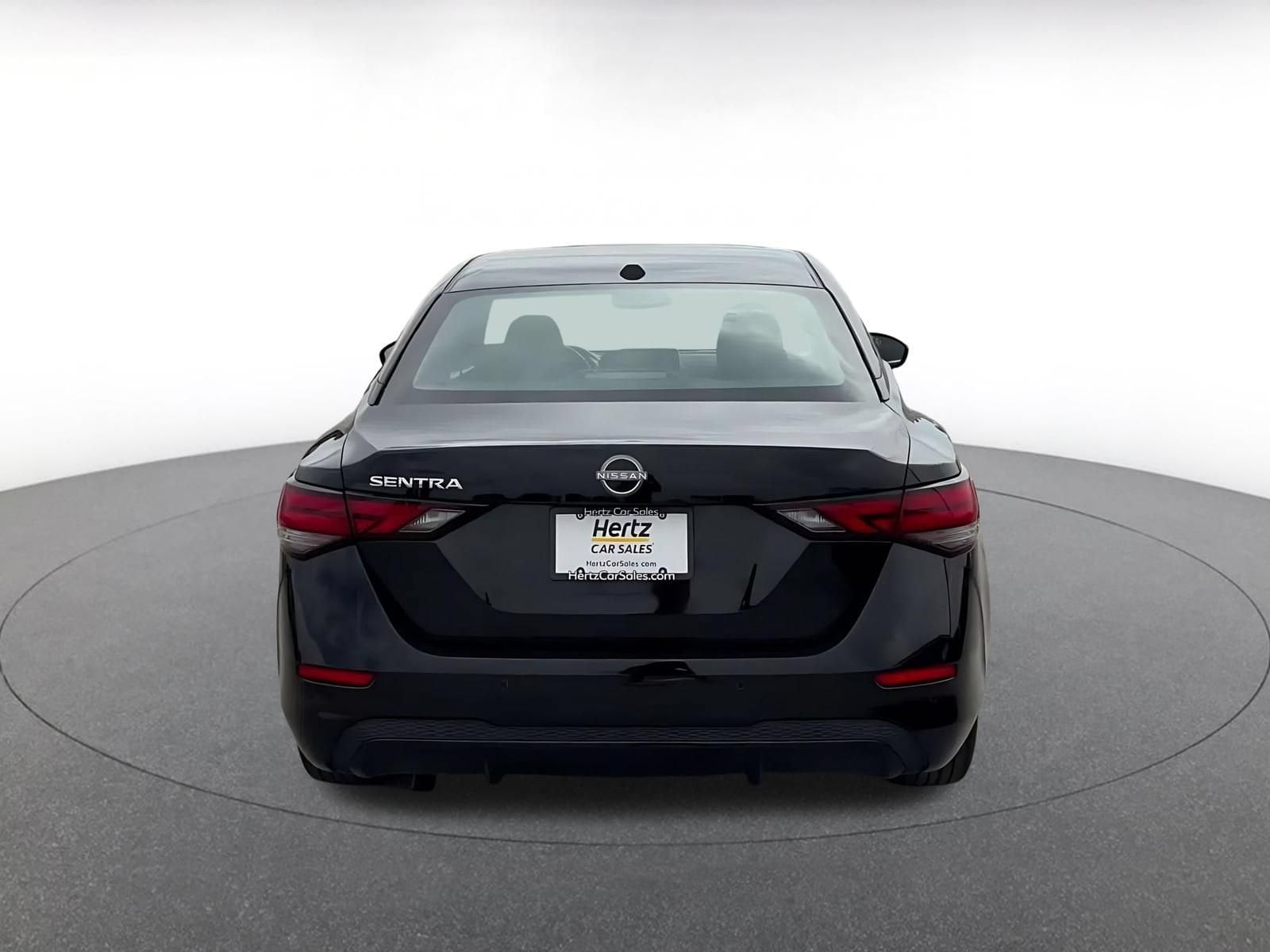 Thumbnail: 2025 Nissan Sentra - 12