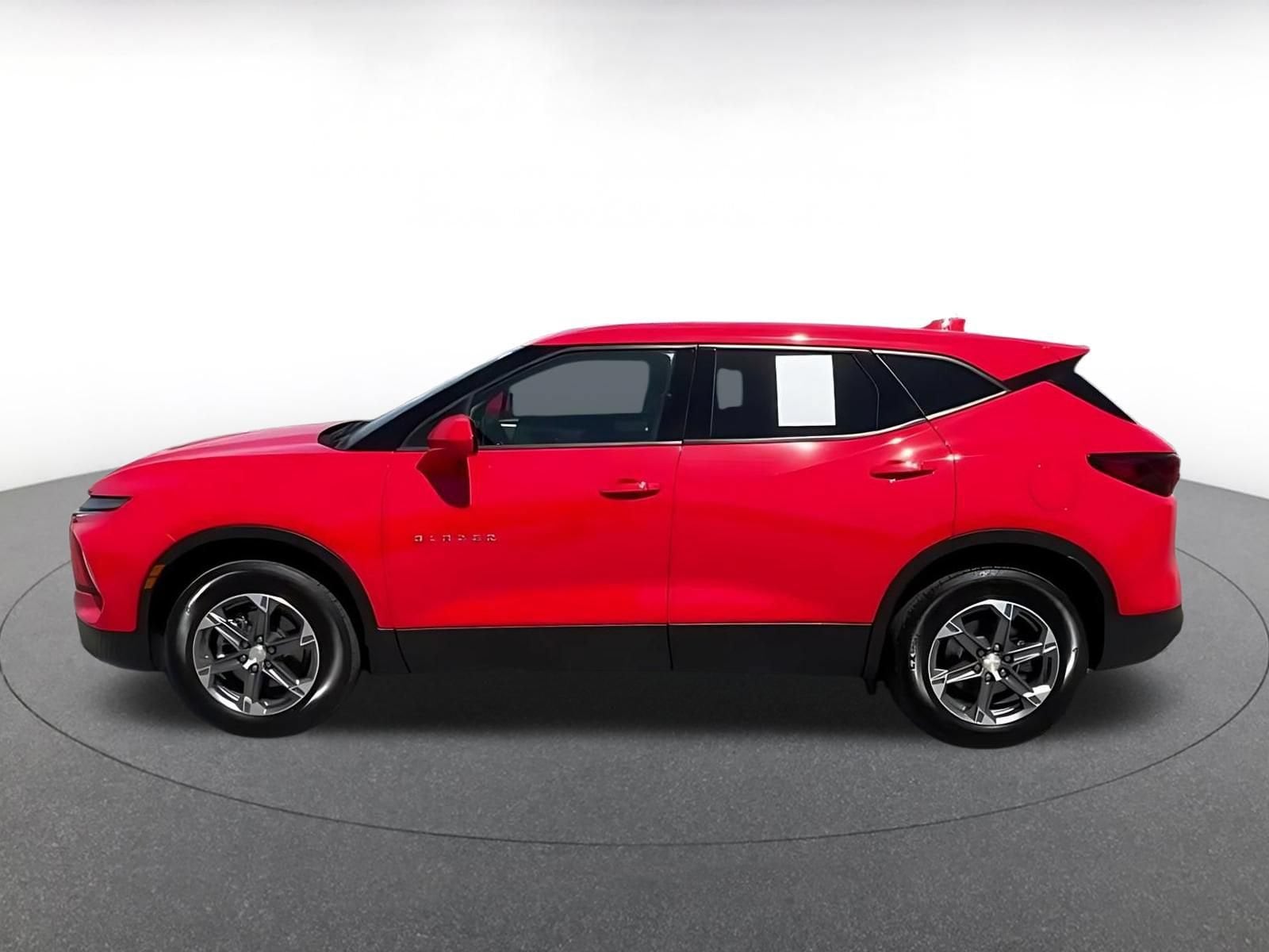 Thumbnail: 2026 Chevrolet Blazer - 6