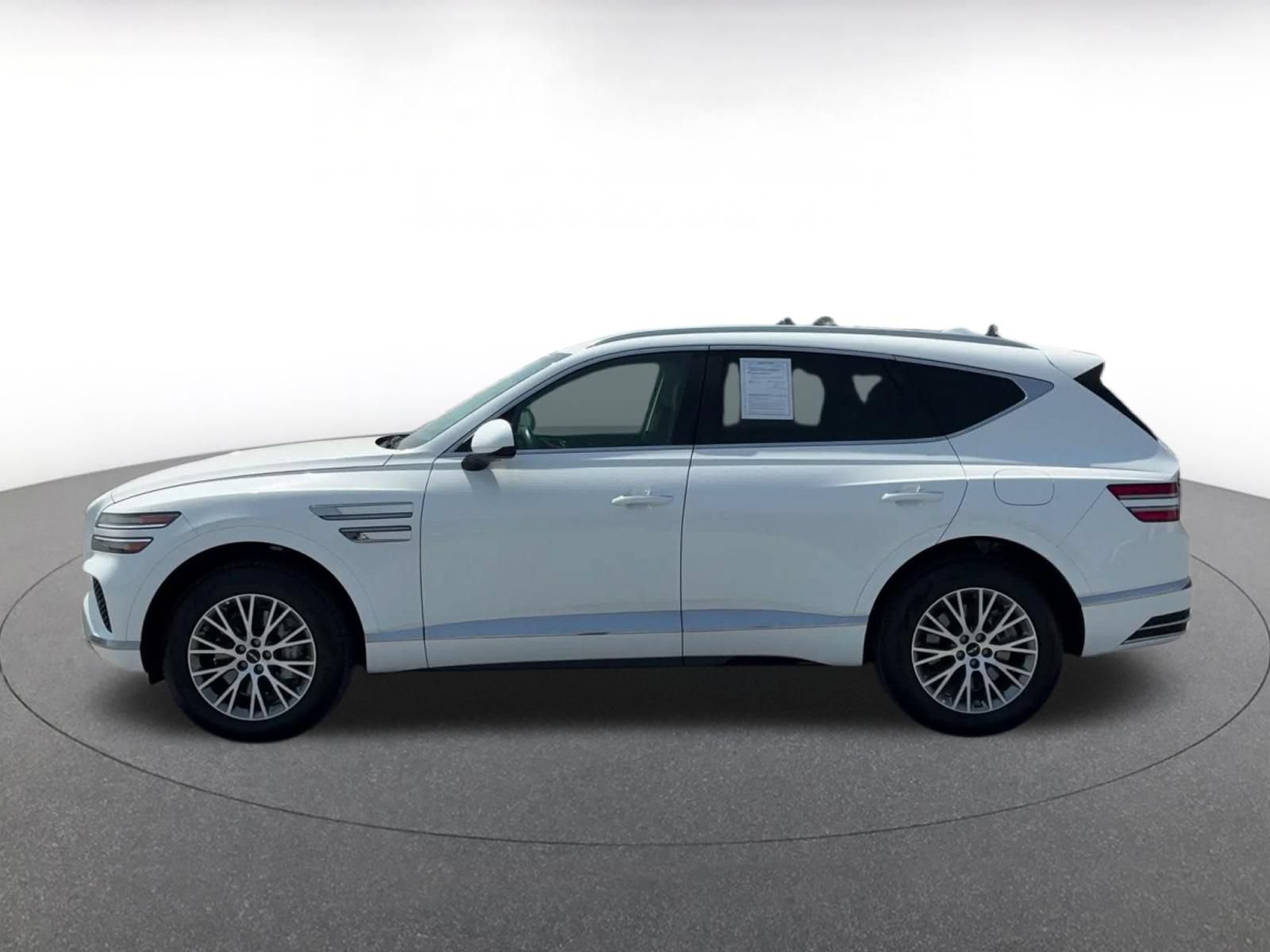 Thumbnail: 2026 Genesis GV80 - 8