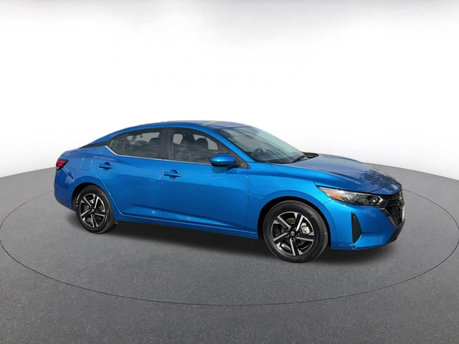 Thumbnail: 2025 Nissan Sentra - 2