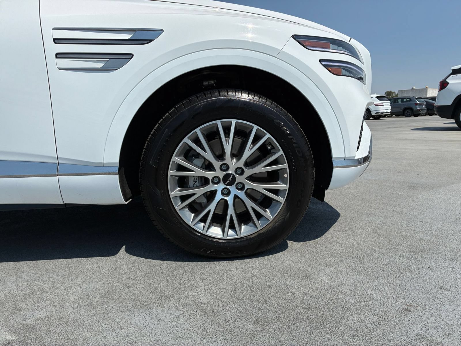 Thumbnail: 2026 Genesis GV80 - 33