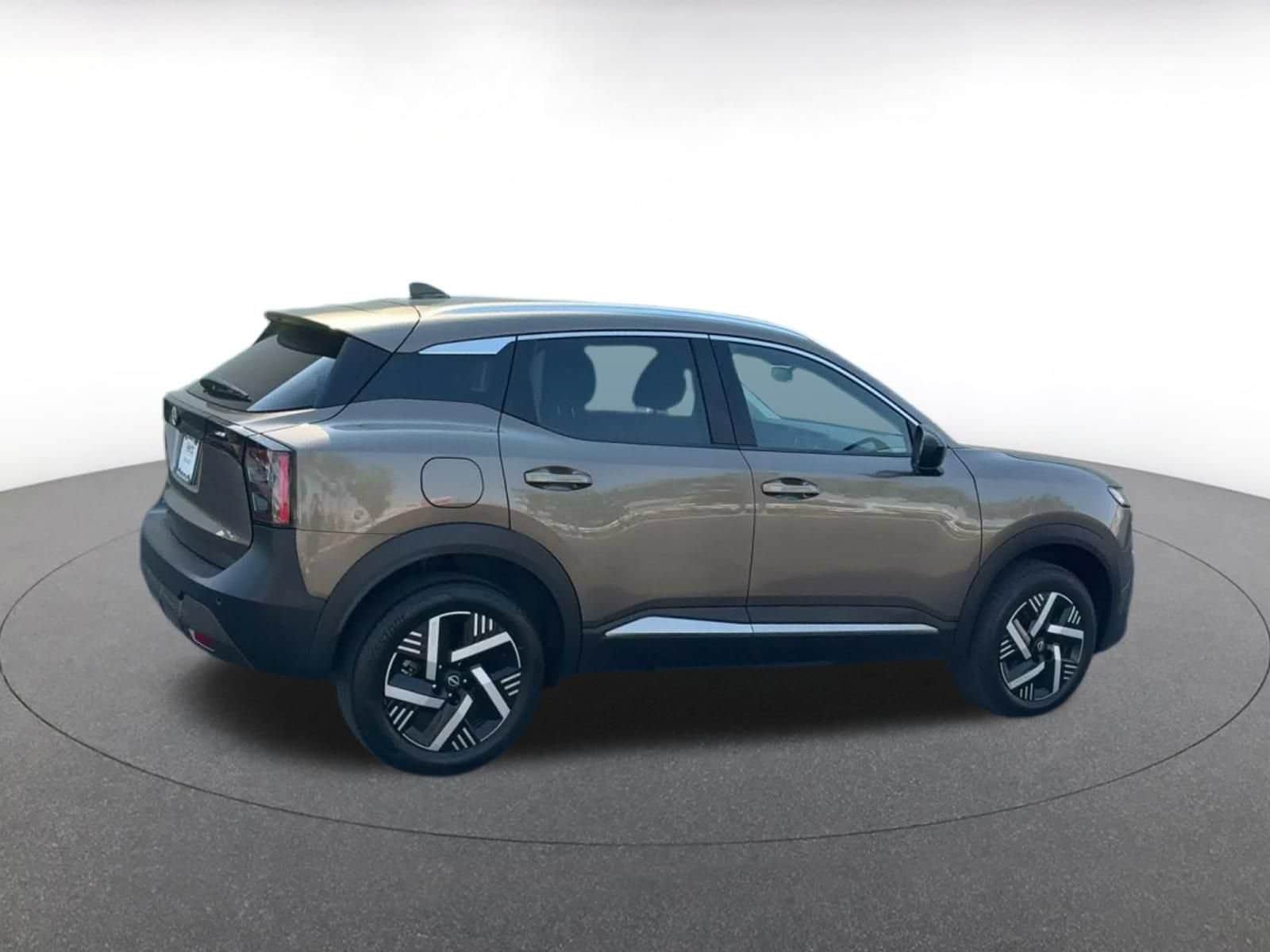 Thumbnail: 2026 Nissan Kicks - 14