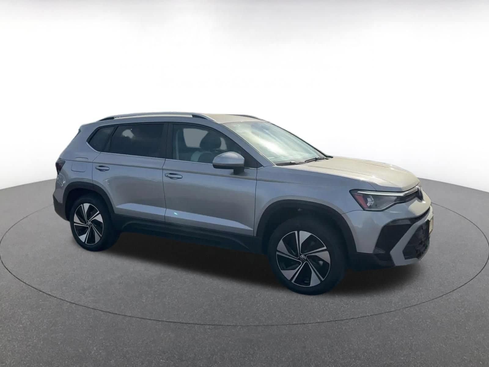 Thumbnail: 2026 Volkswagen Taos - 2