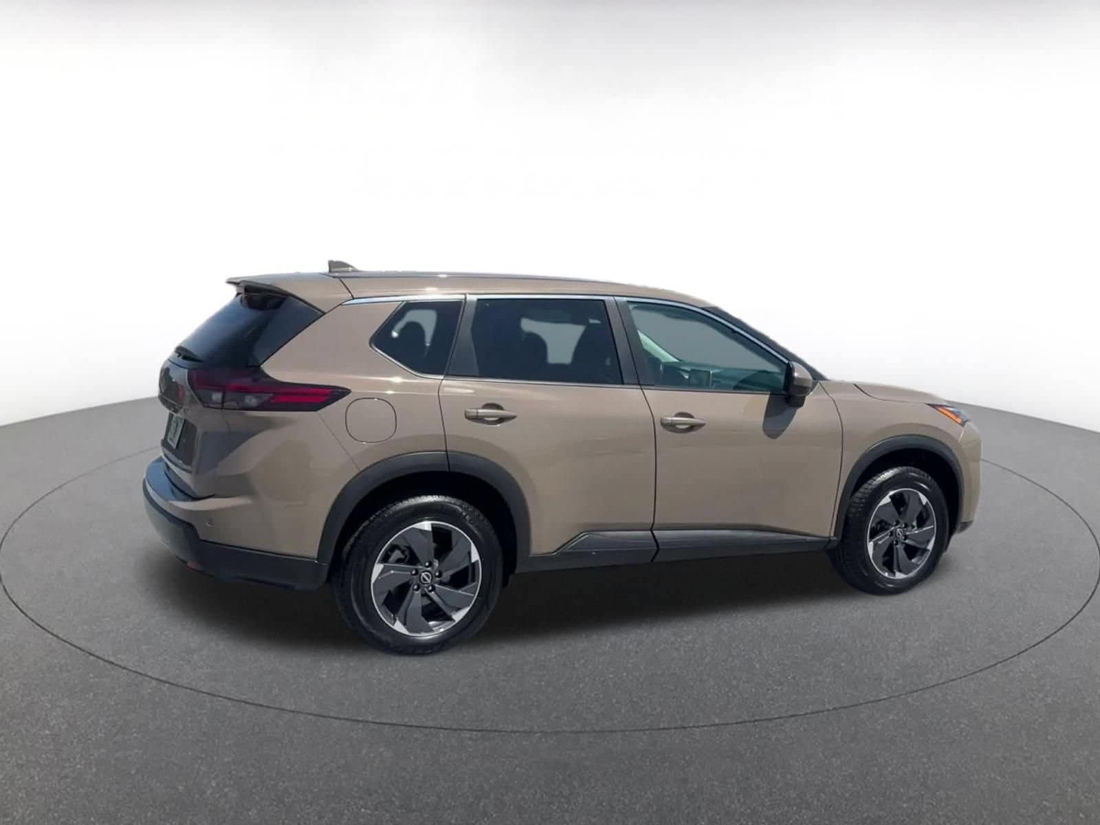 Thumbnail: 2025 Nissan Rogue - 14
