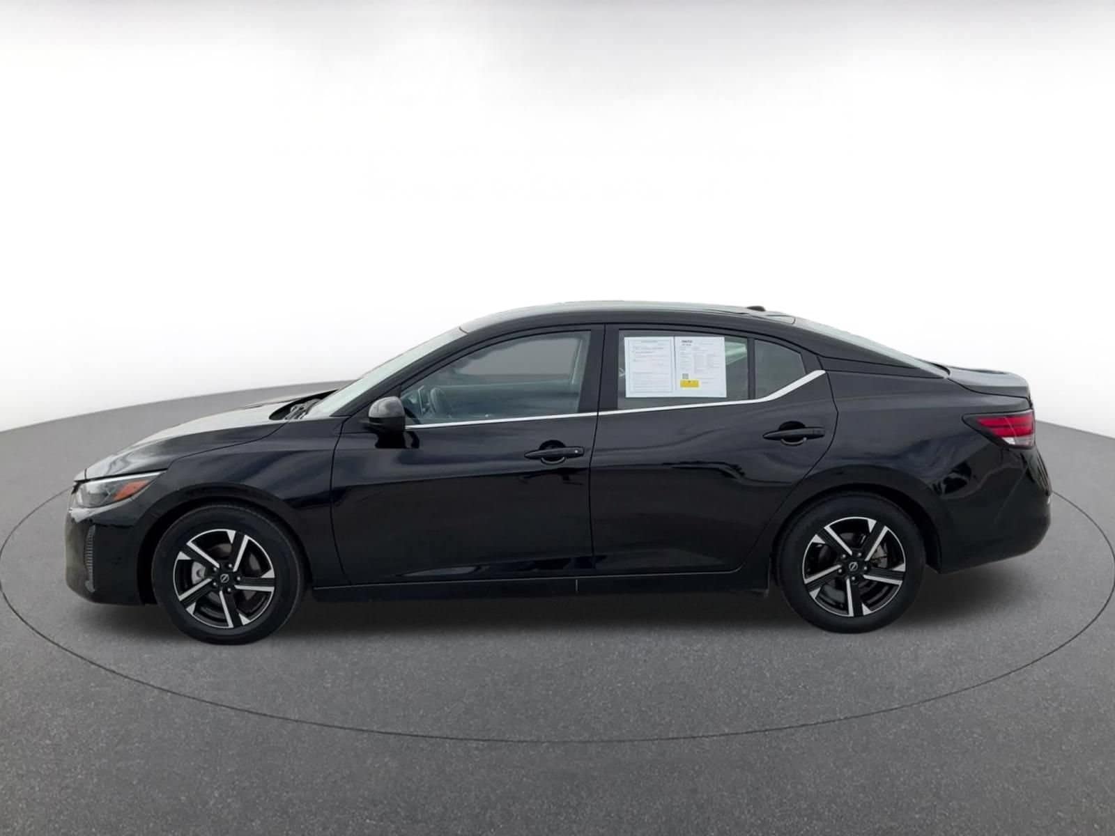 Thumbnail: 2025 Nissan Sentra - 8