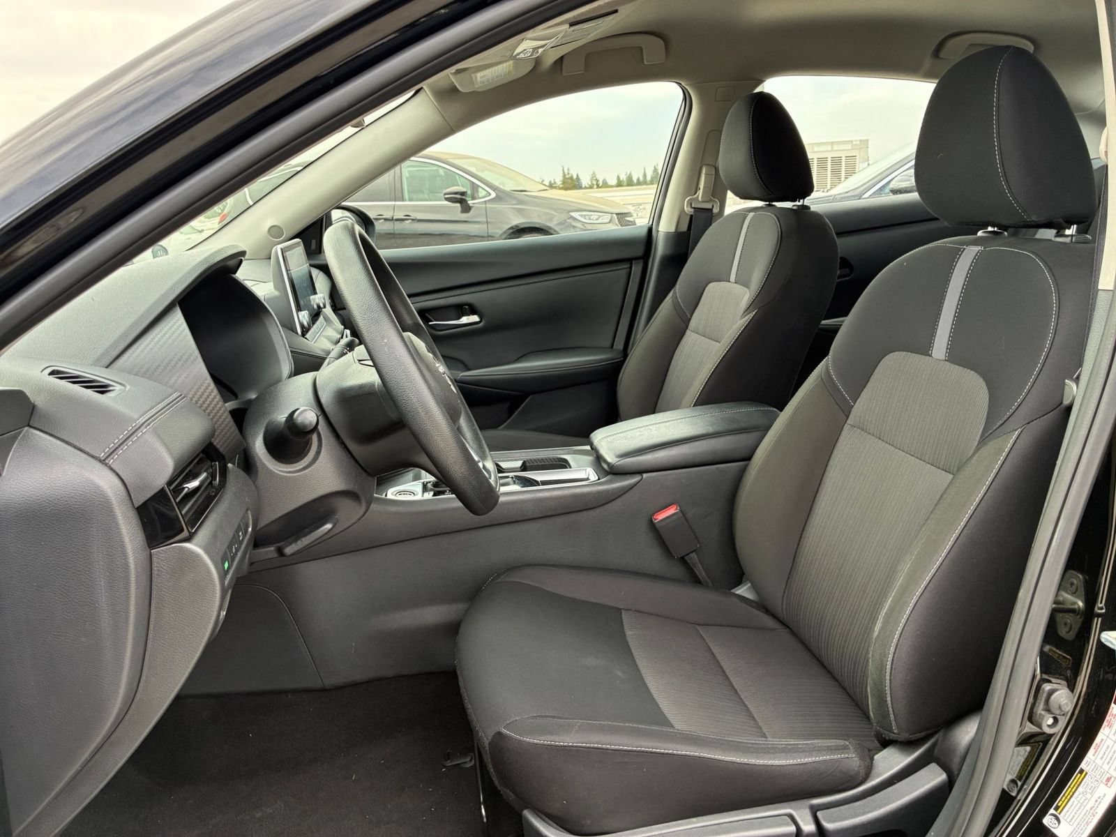 Thumbnail: 2025 Nissan Sentra - 24