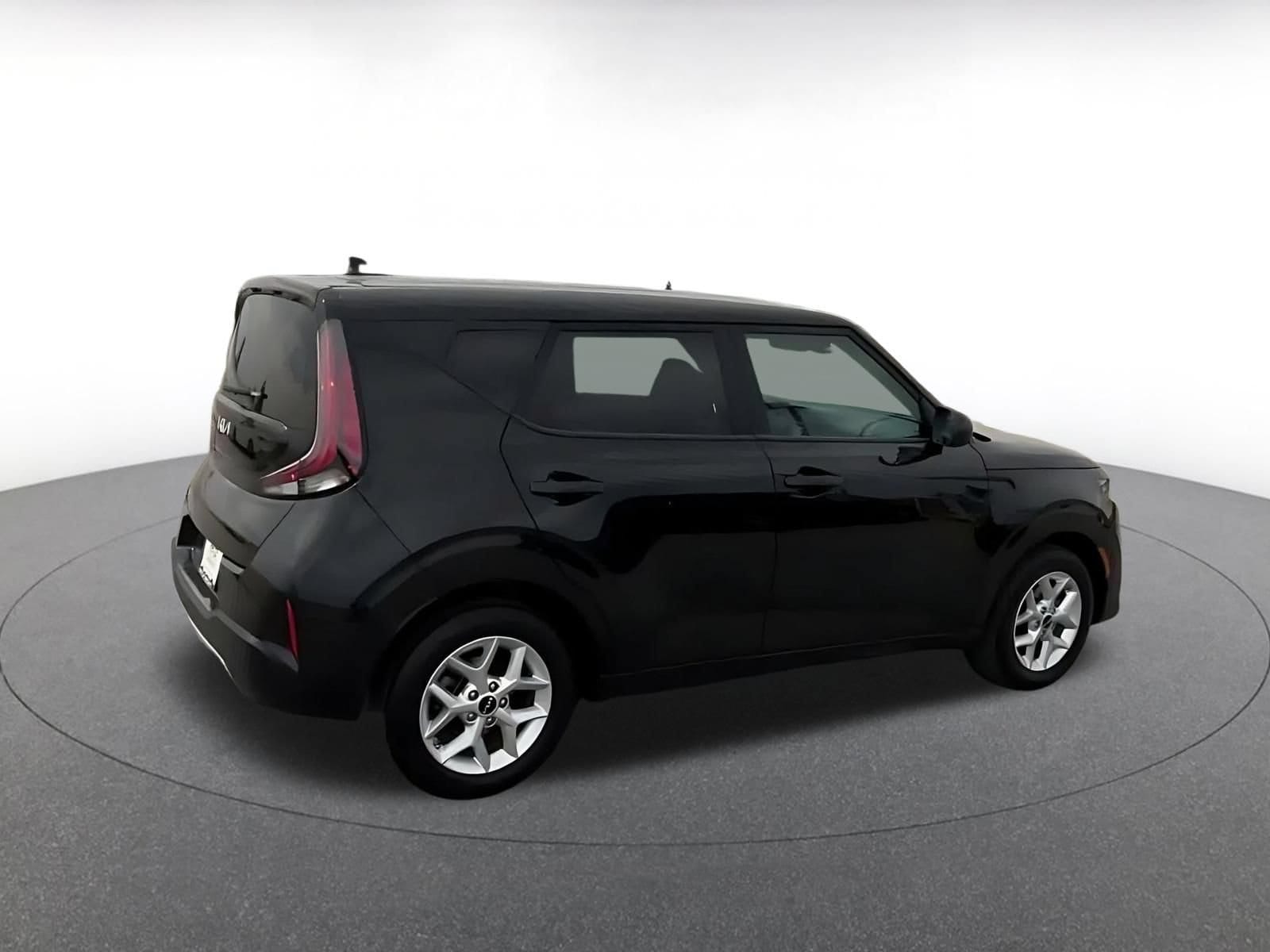 Thumbnail: 2025 Kia Soul - 14