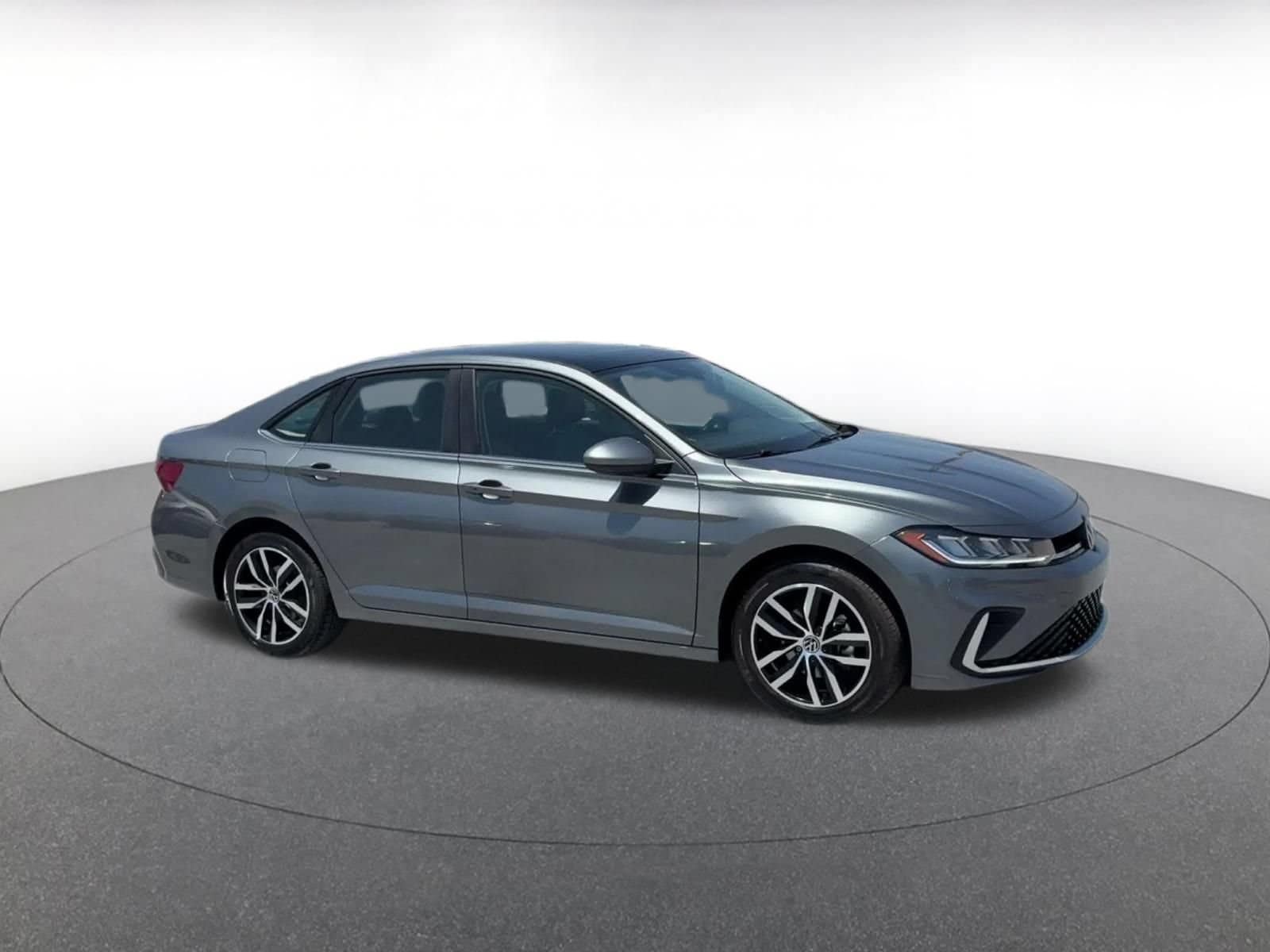 Thumbnail: 2025 Volkswagen Jetta - 2