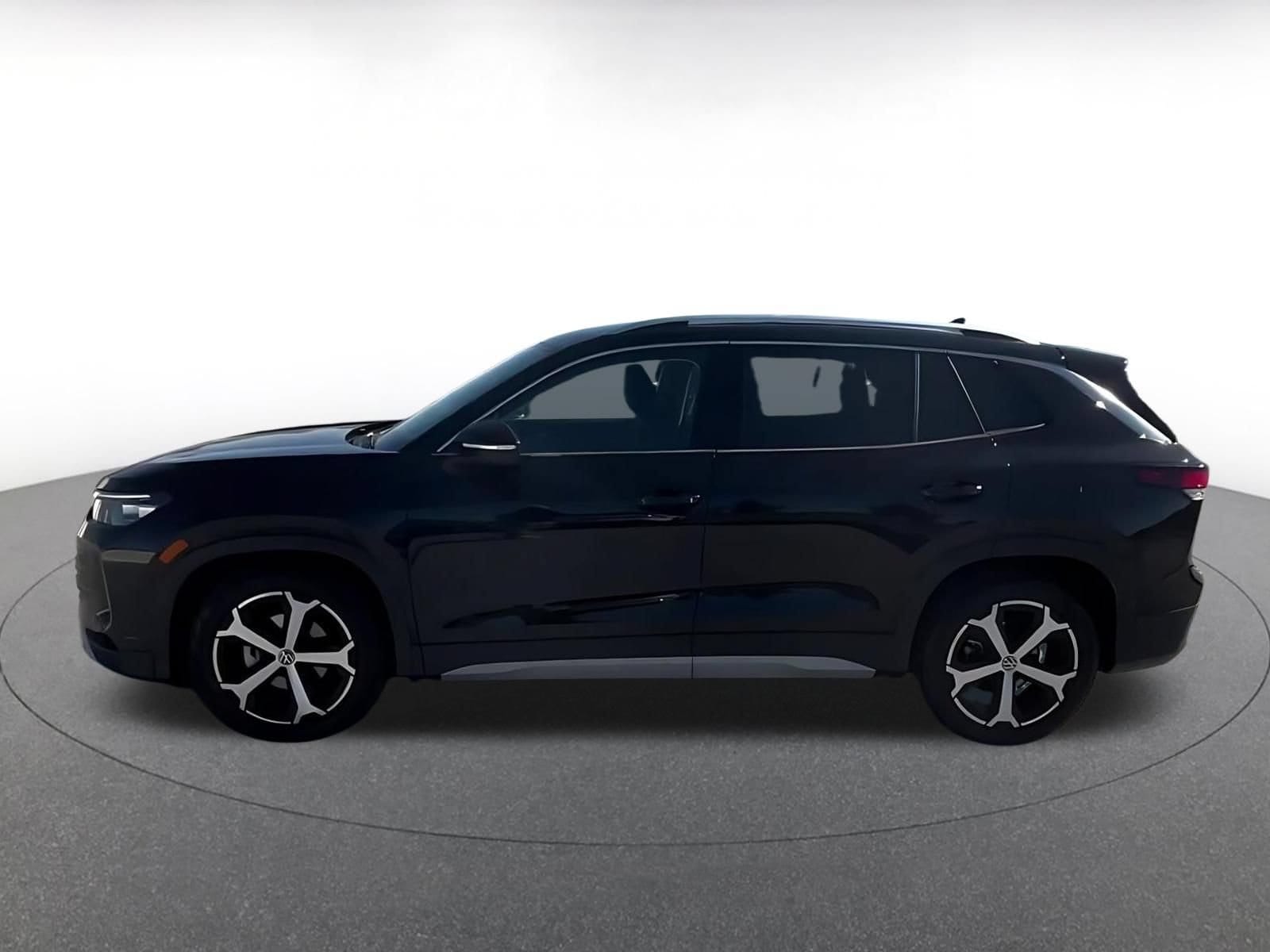 Thumbnail: 2026 Volkswagen Tiguan - 6