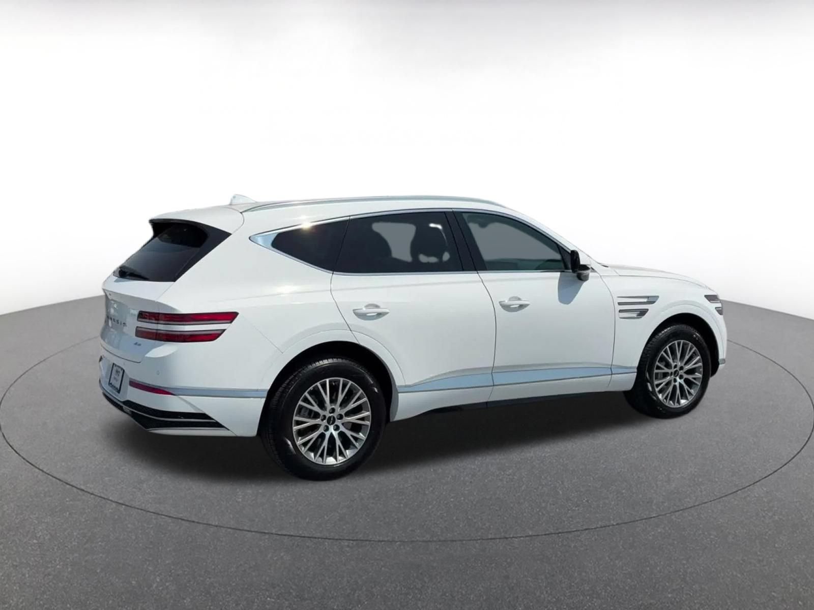 Thumbnail: 2026 Genesis GV80 - 14