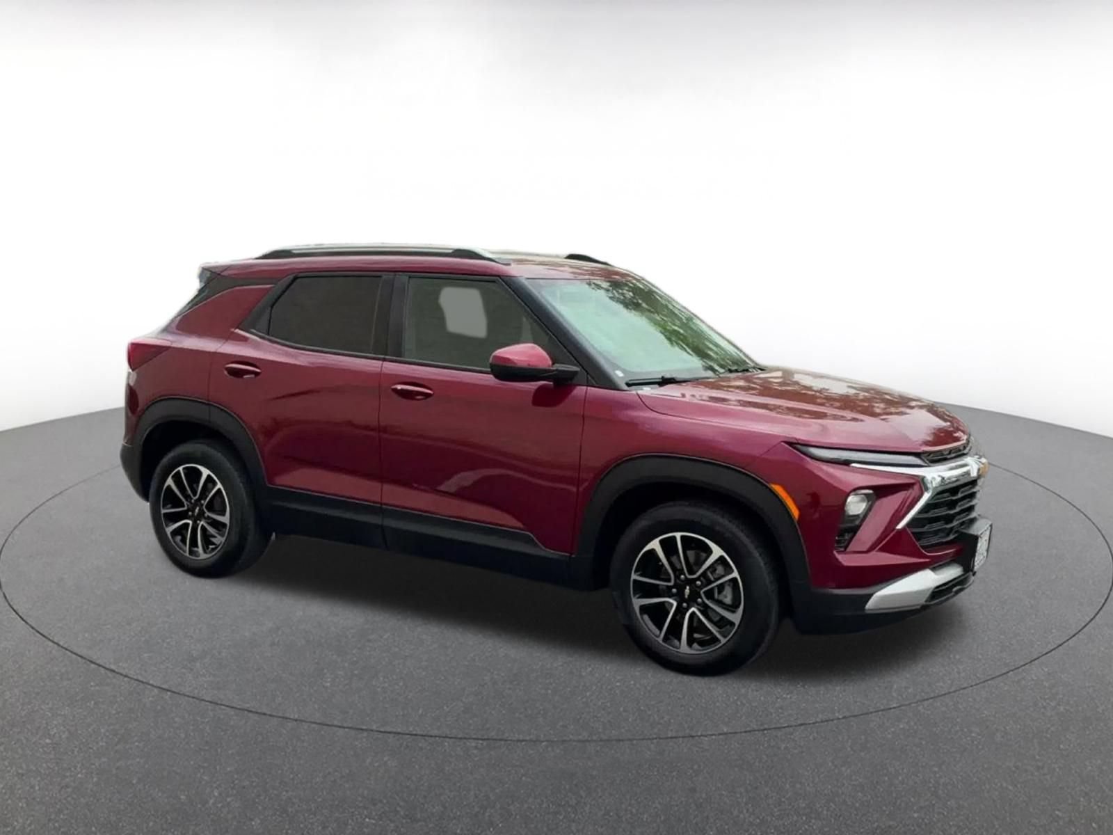 Thumbnail: 2025 Chevrolet TrailBlazer - 2