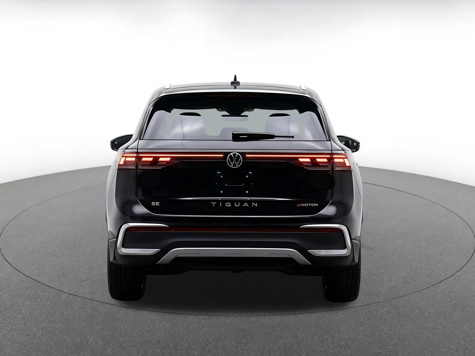 Thumbnail: 2026 Volkswagen Tiguan - 7