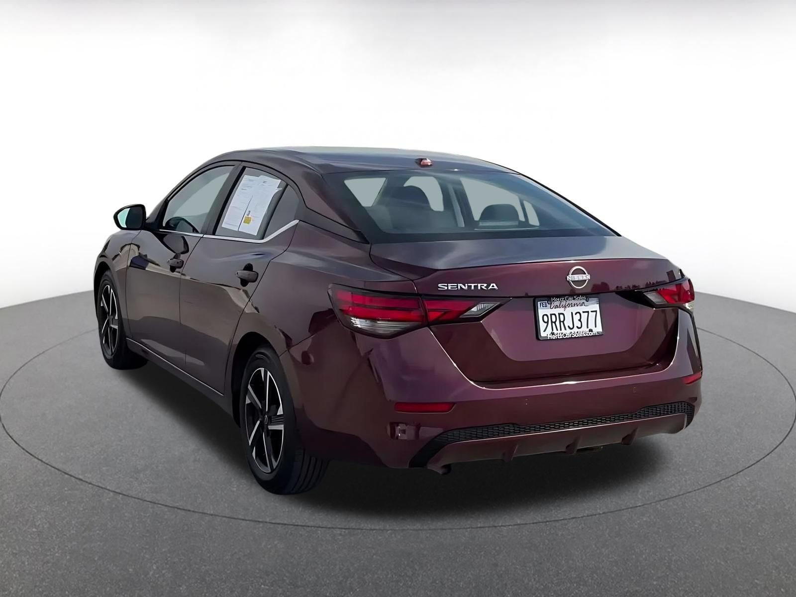 Thumbnail: 2025 Nissan Sentra - 10