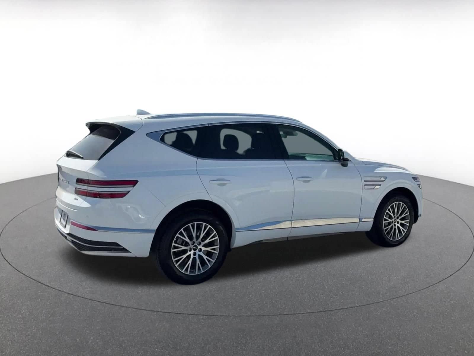 Thumbnail: 2026 Genesis GV80 - 14