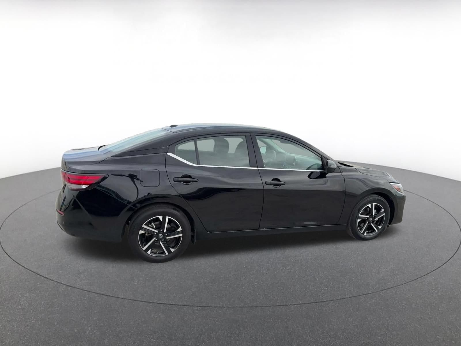 Thumbnail: 2025 Nissan Sentra - 14
