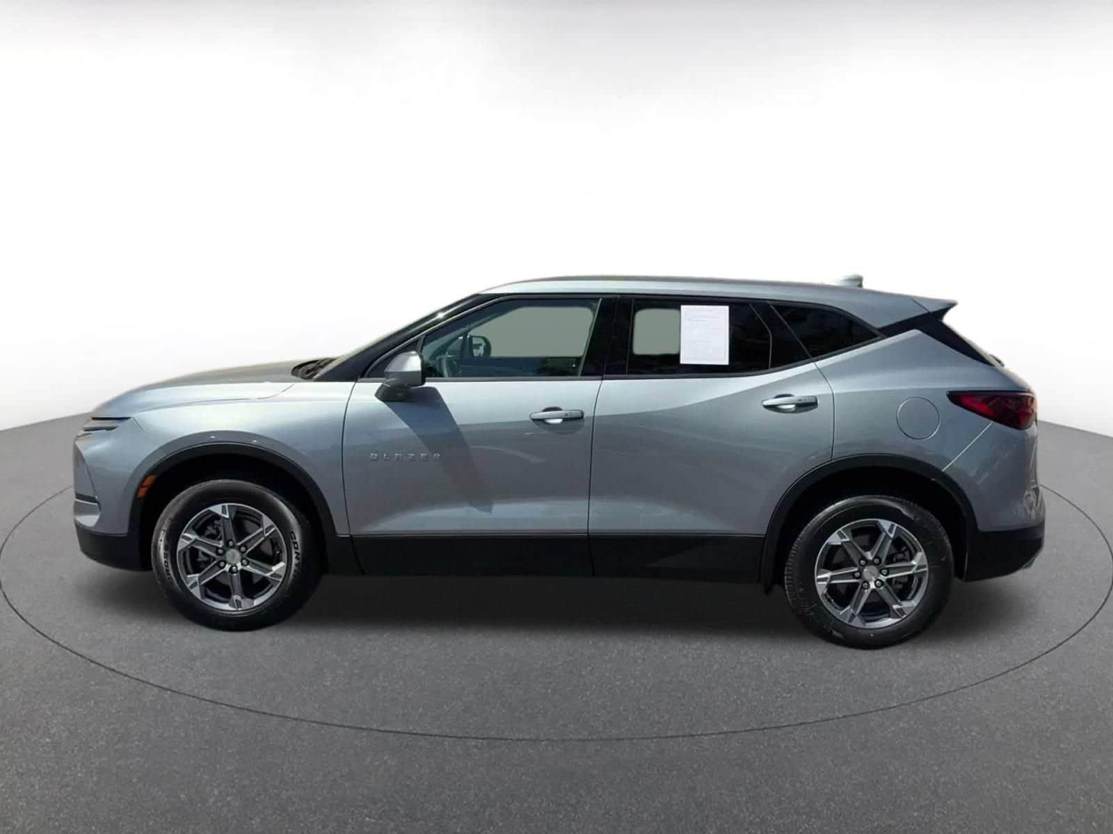 Thumbnail: 2026 Chevrolet Blazer - 8