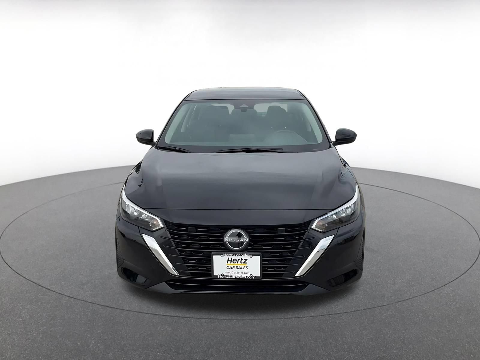 Thumbnail: 2025 Nissan Sentra - 4