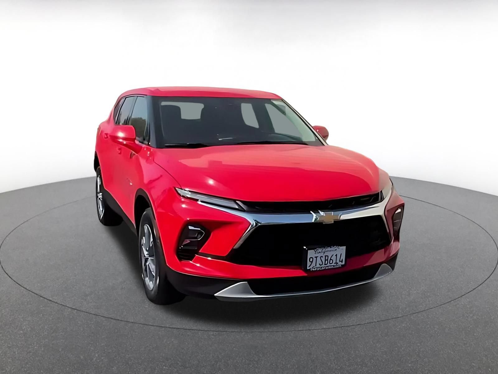 Thumbnail: 2025 Chevrolet Blazer - 8