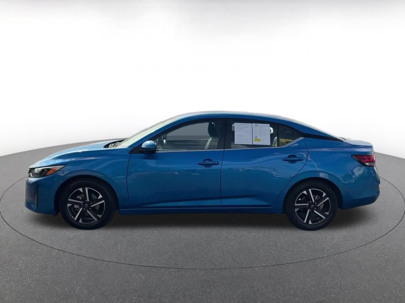 Thumbnail: 2025 Nissan Sentra - 8