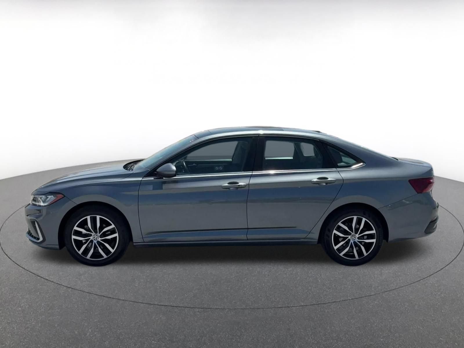 Thumbnail: 2025 Volkswagen Jetta - 8