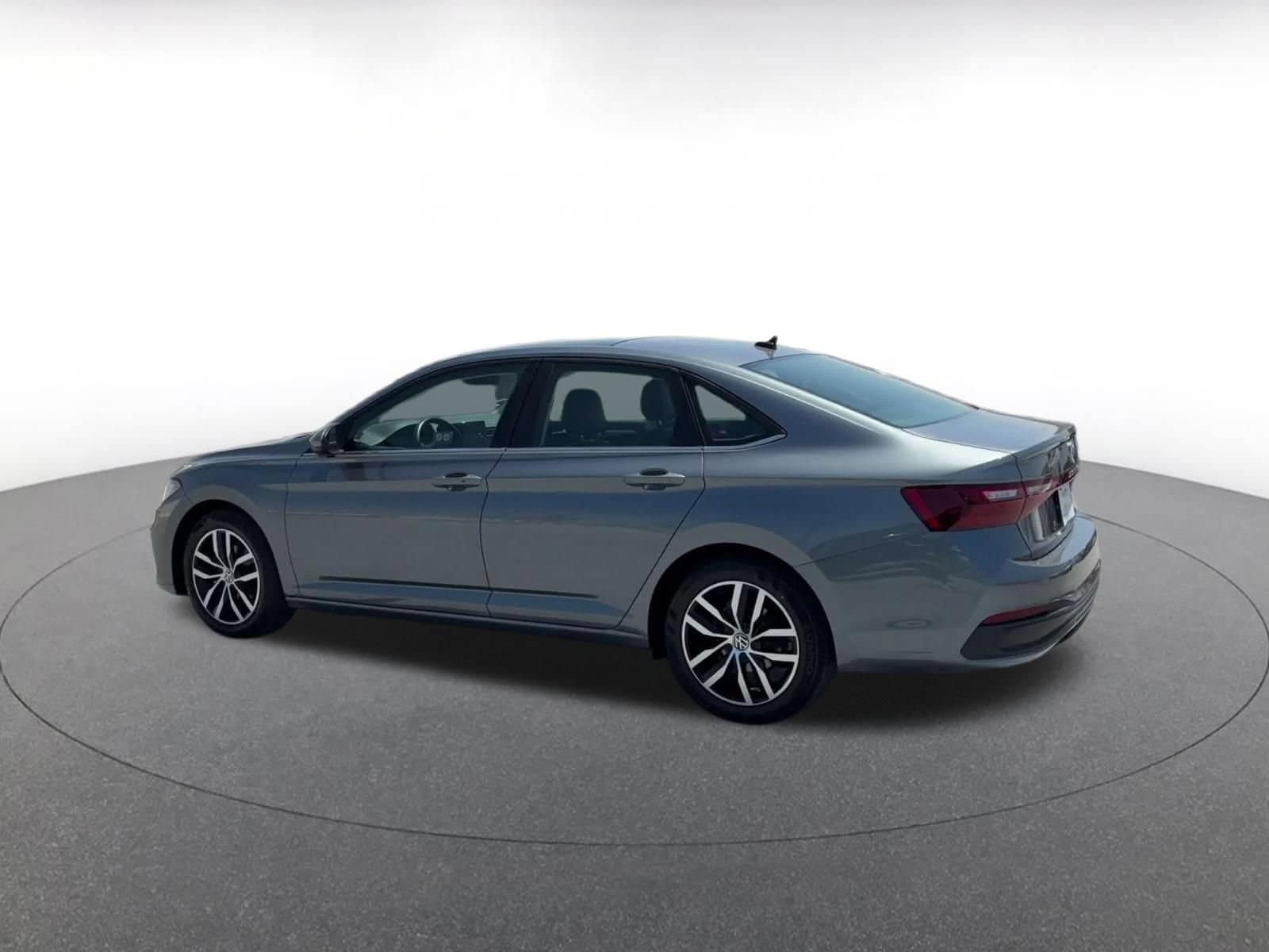 Thumbnail: 2025 Volkswagen Jetta - 9