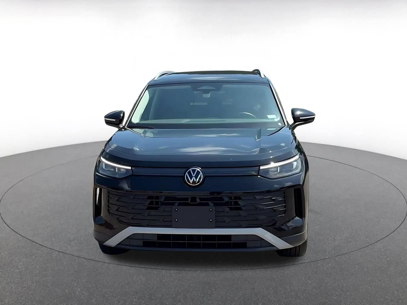 Thumbnail: 2026 Volkswagen Tiguan - 4