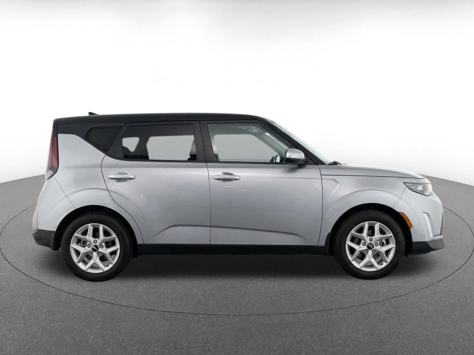 Thumbnail: 2025 Kia Soul - 13