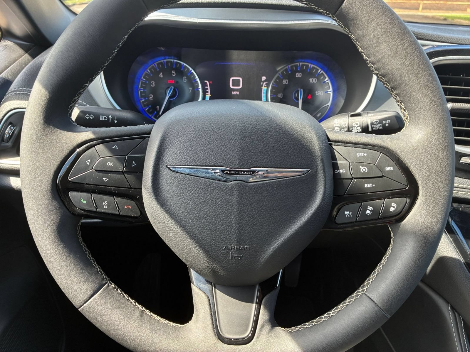 Thumbnail: 2025 Chrysler Pacifica - 29