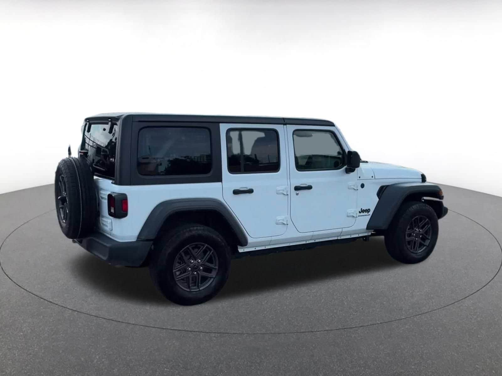 Thumbnail: 2025 Jeep Wrangler - 14