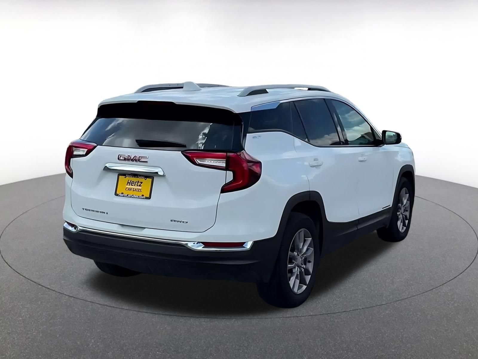 Thumbnail: 2024 GMC Terrain - 14