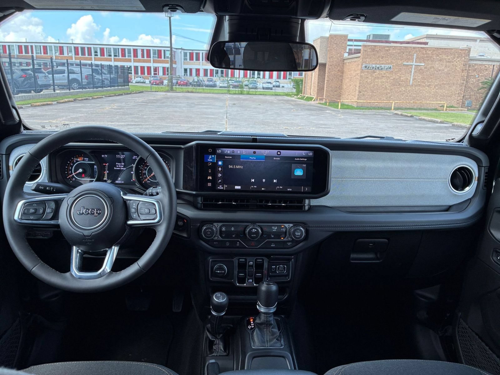 Thumbnail: 2025 Jeep Wrangler - 31