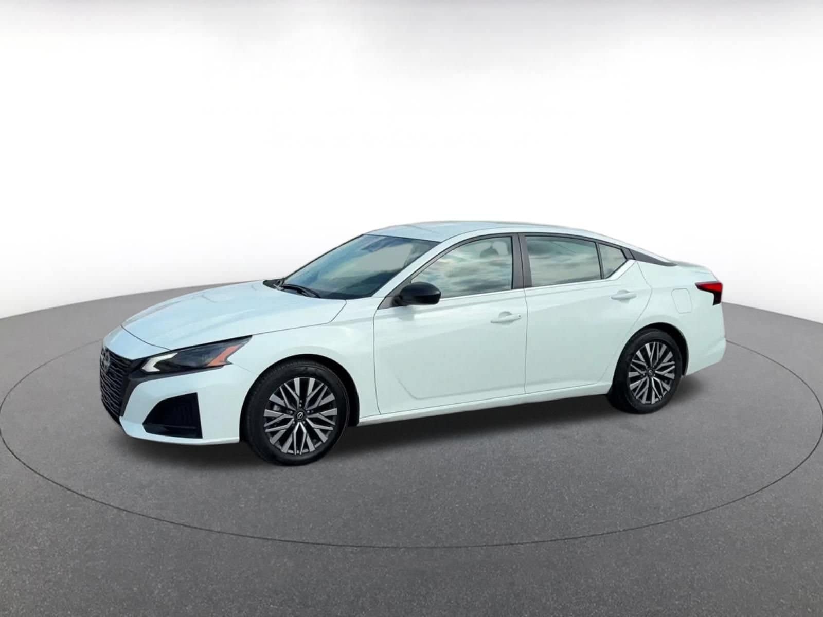 Thumbnail: 2026 Nissan Altima - 7